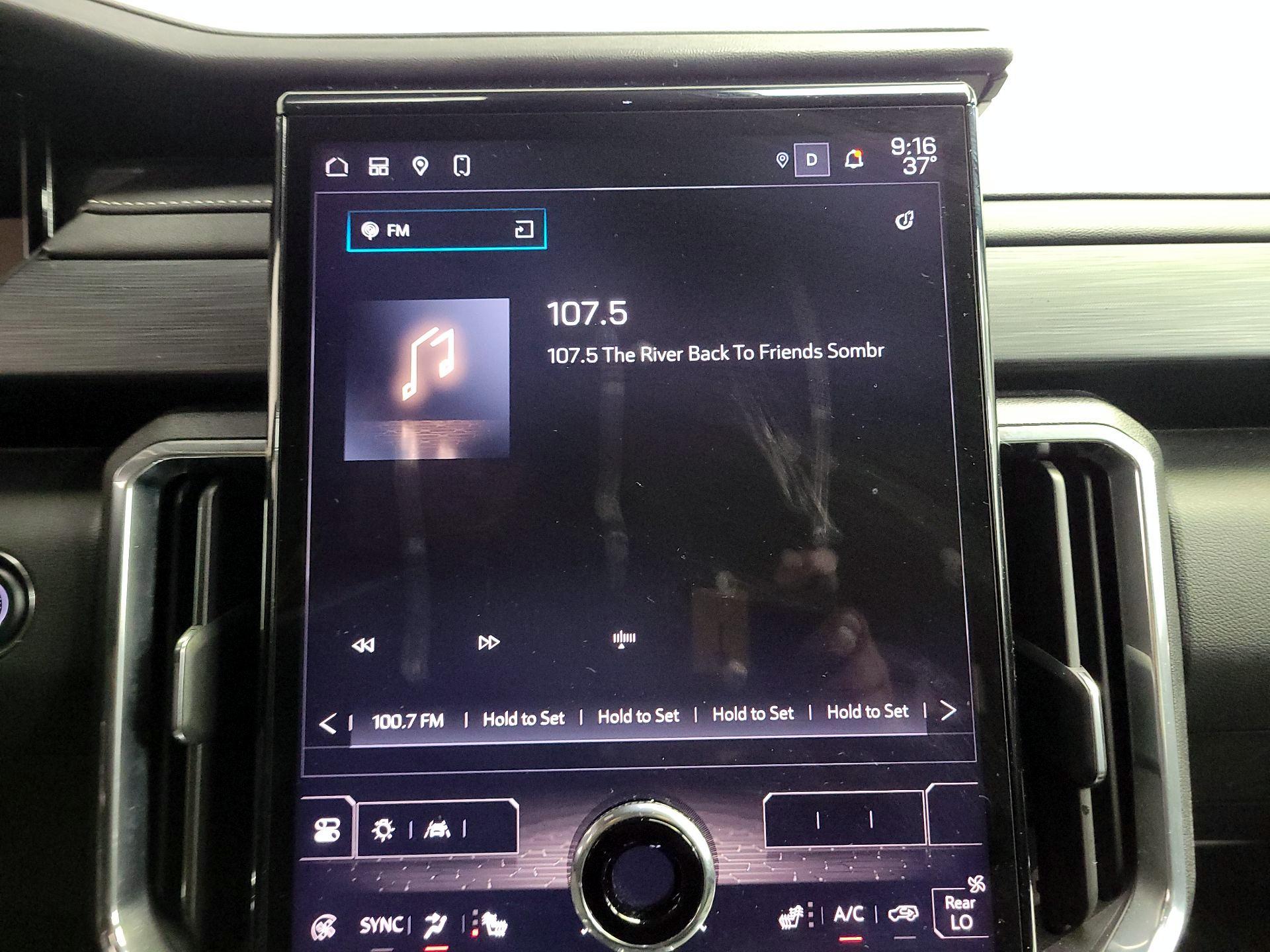 Thumbnail: 2025 GMC Acadia - 16