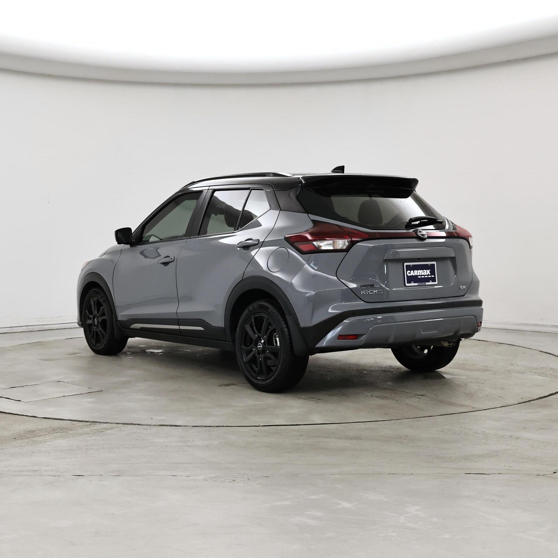 Thumbnail: 2022 Nissan Kicks - 2