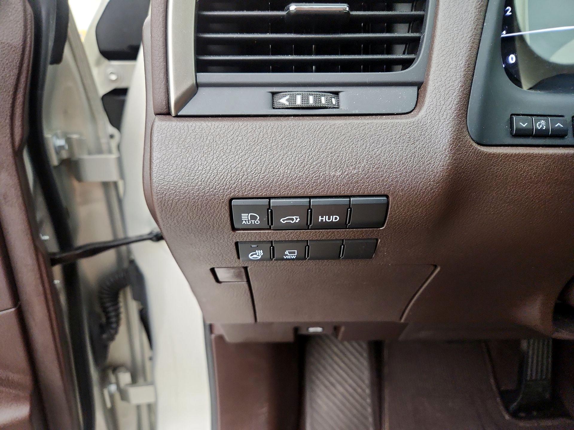 Thumbnail: 2020 Lexus RX - 13