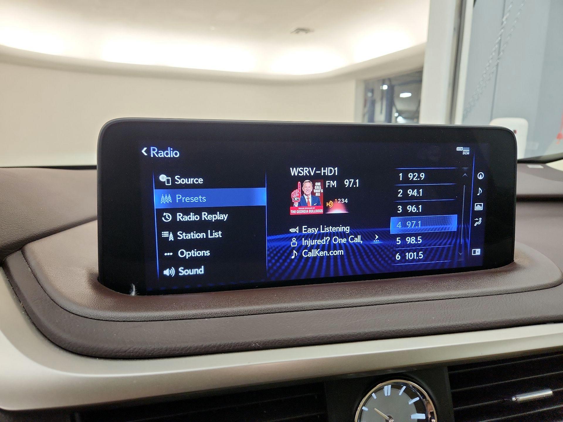 Thumbnail: 2020 Lexus RX - 16