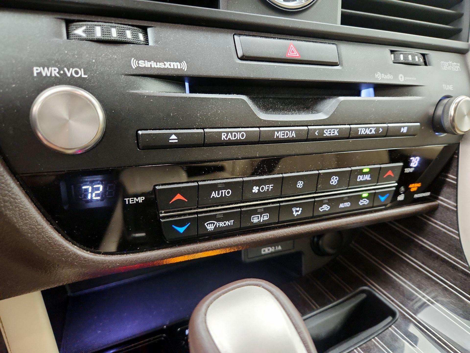 Thumbnail: 2020 Lexus RX - 17