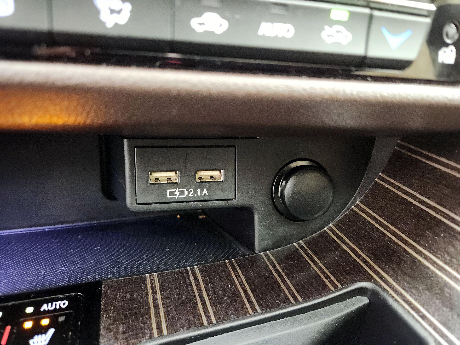 Thumbnail: 2020 Lexus RX - 19