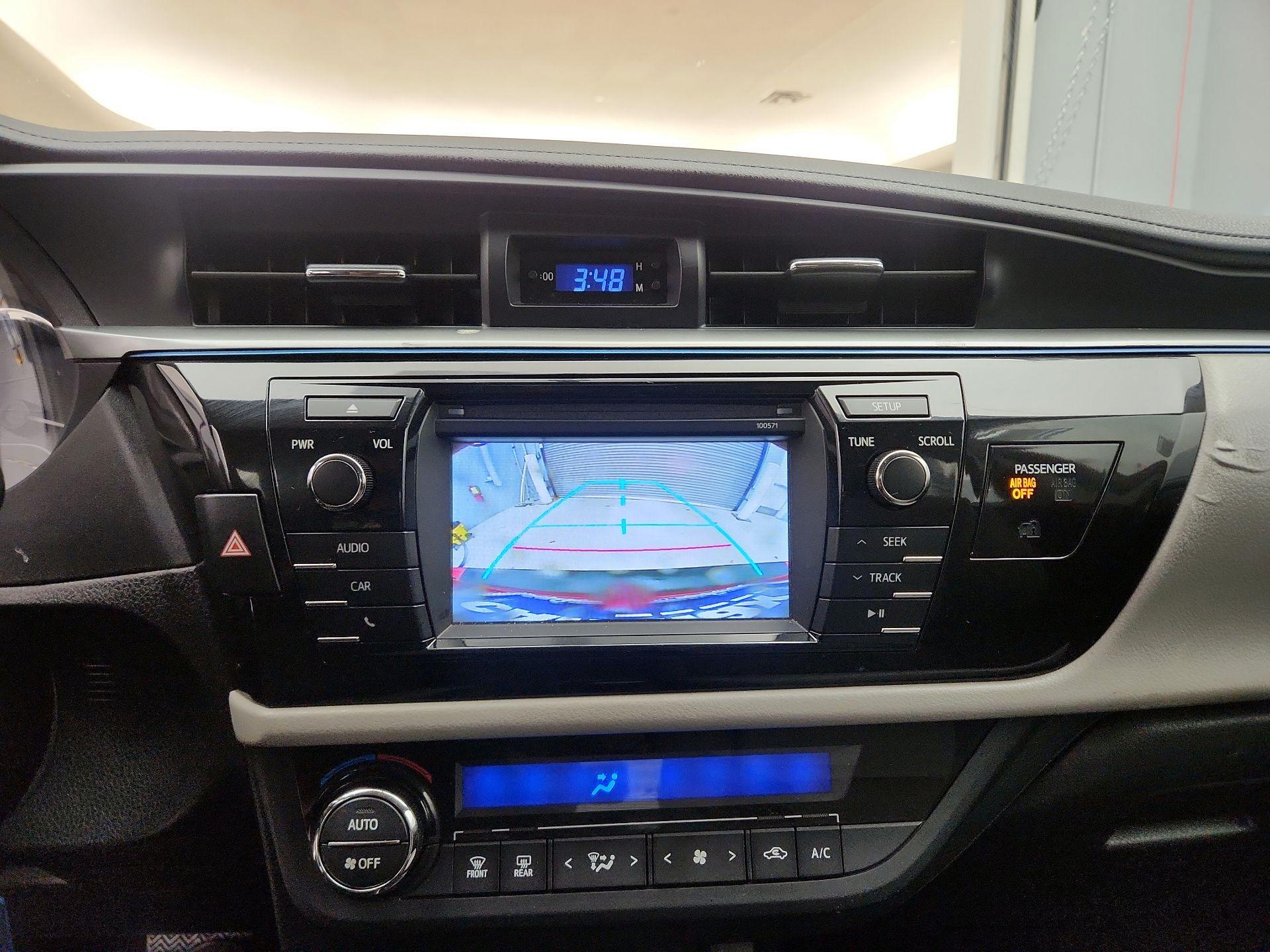 Thumbnail: 2016 Toyota Corolla - 14