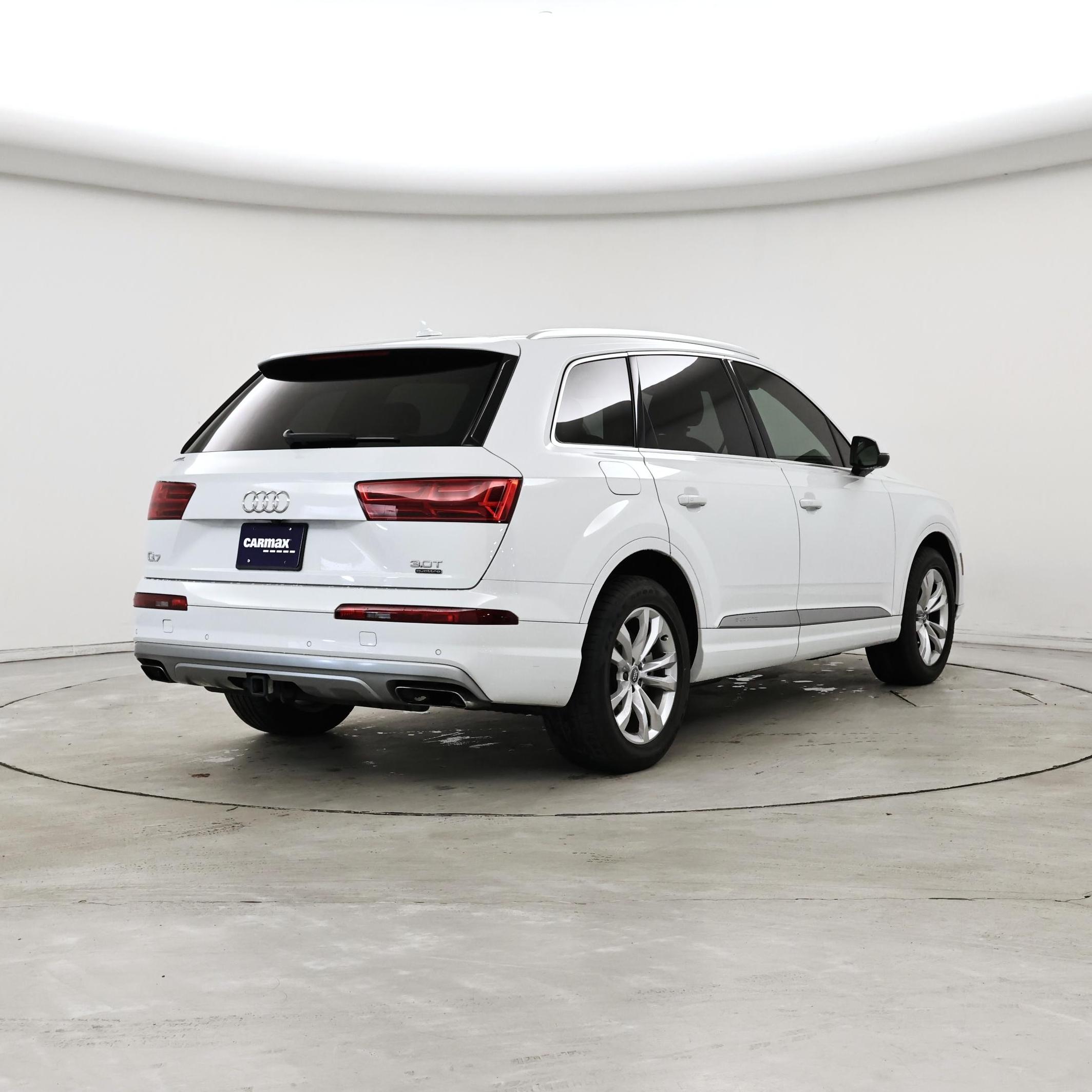 Thumbnail: 2017 Audi Q7 - 8