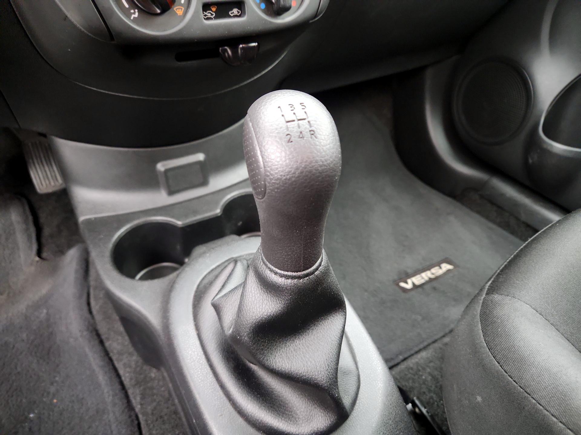 Thumbnail: 2017 Nissan Versa - 16