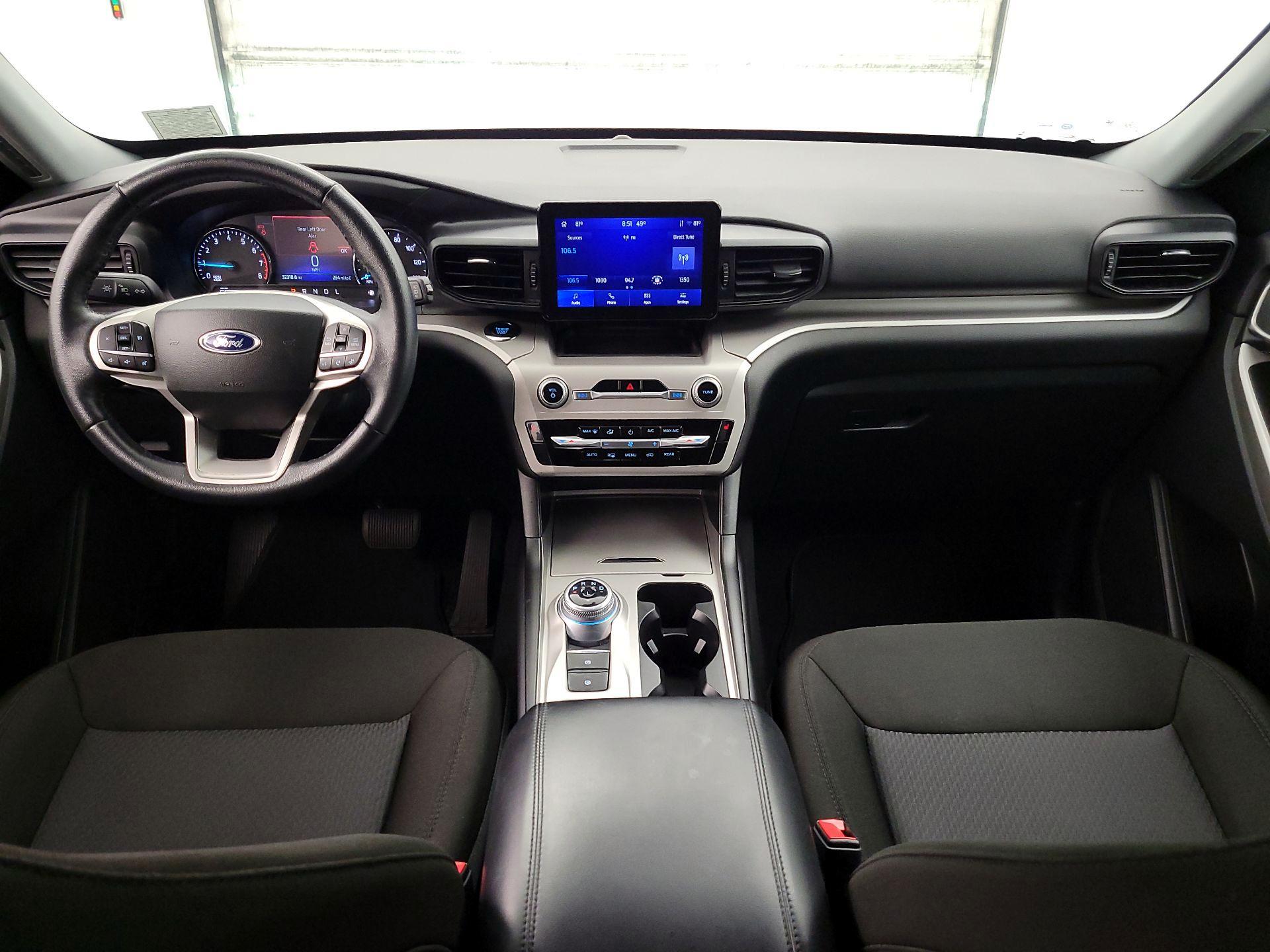 Thumbnail: 2022 Ford Explorer - 9