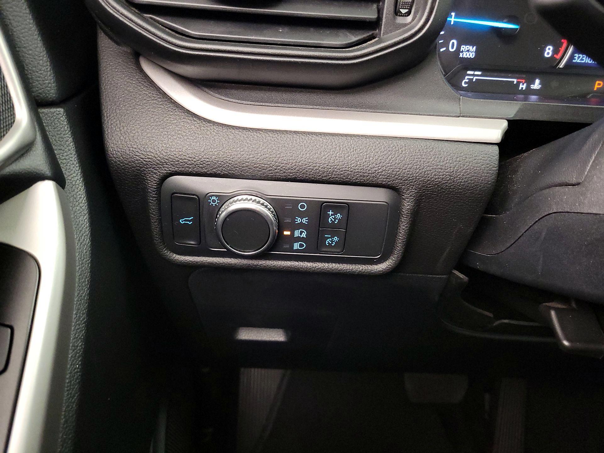 Thumbnail: 2022 Ford Explorer - 13