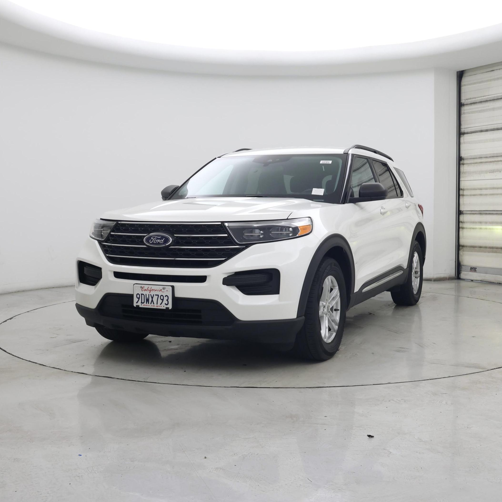 Thumbnail: 2022 Ford Explorer - 4