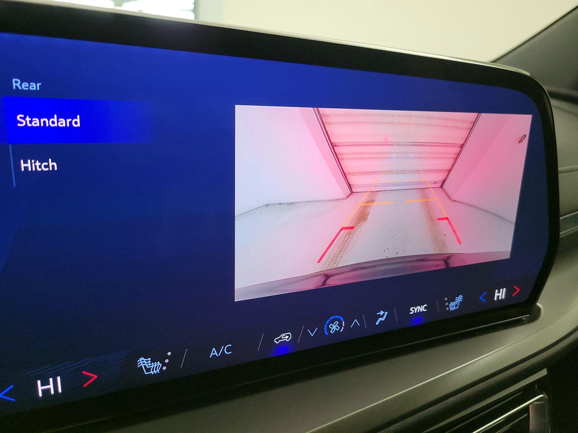 Thumbnail: 2025 Chevrolet Traverse - 14