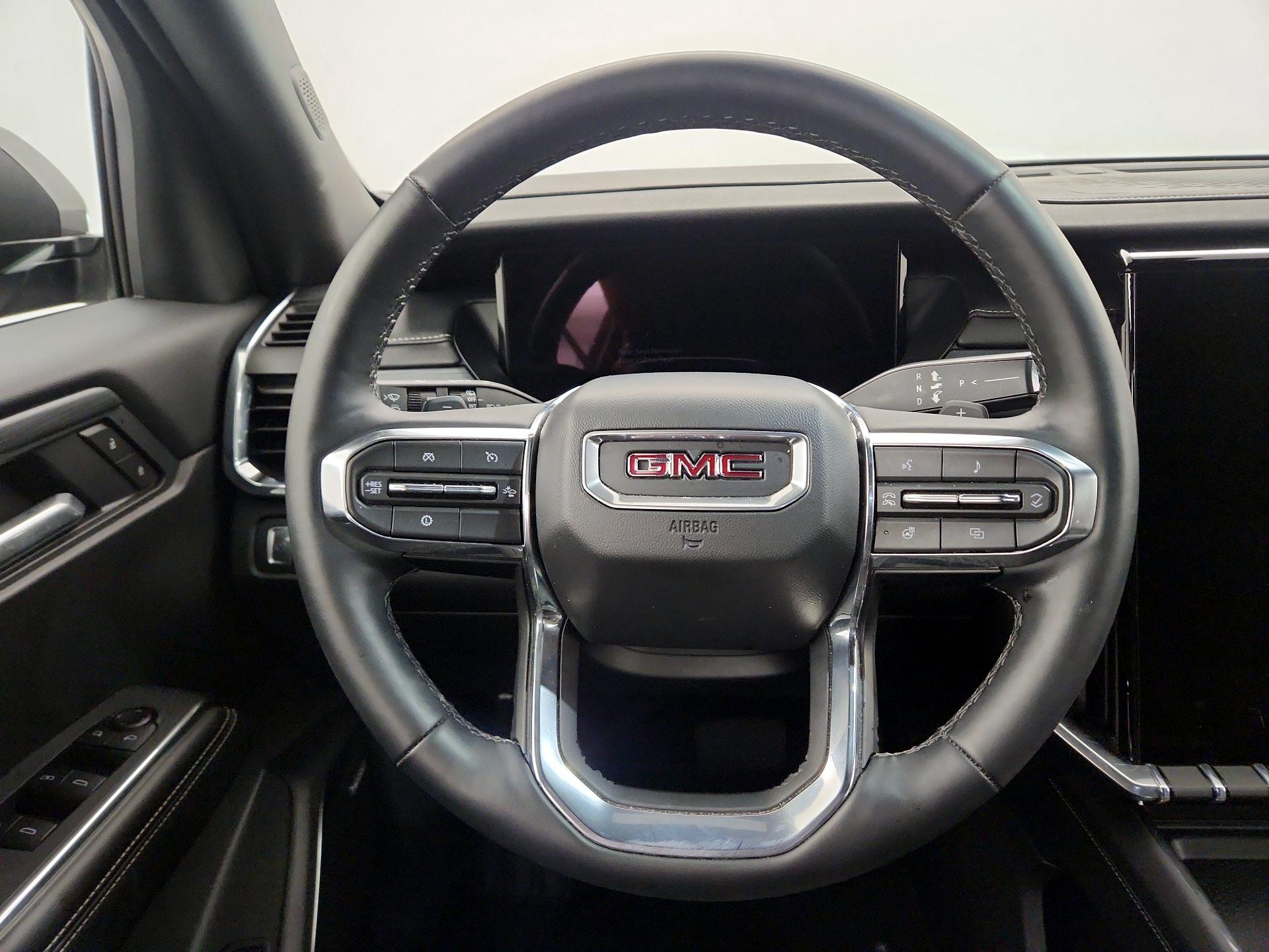 Thumbnail: 2025 GMC Acadia - 10