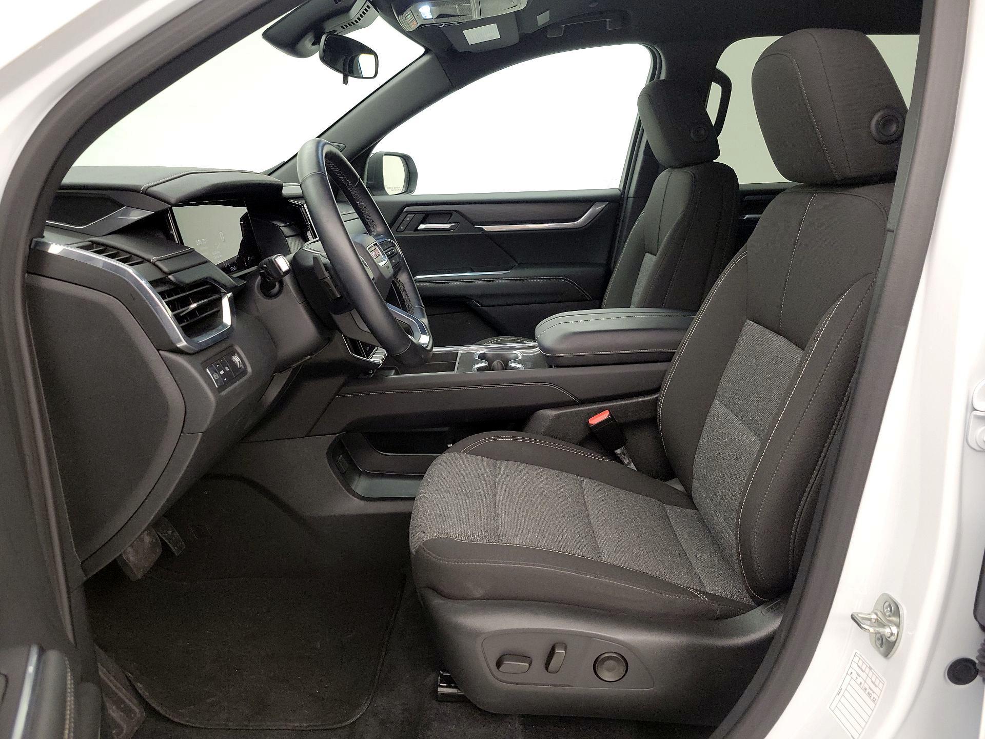 Thumbnail: 2025 GMC Acadia - 11