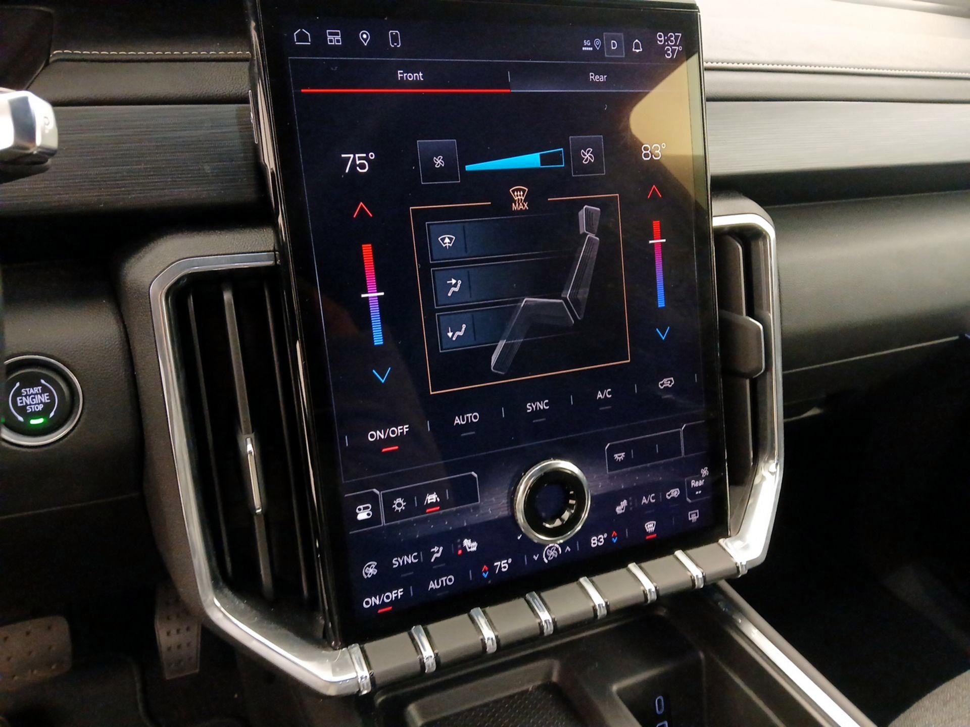 Thumbnail: 2025 GMC Acadia - 17