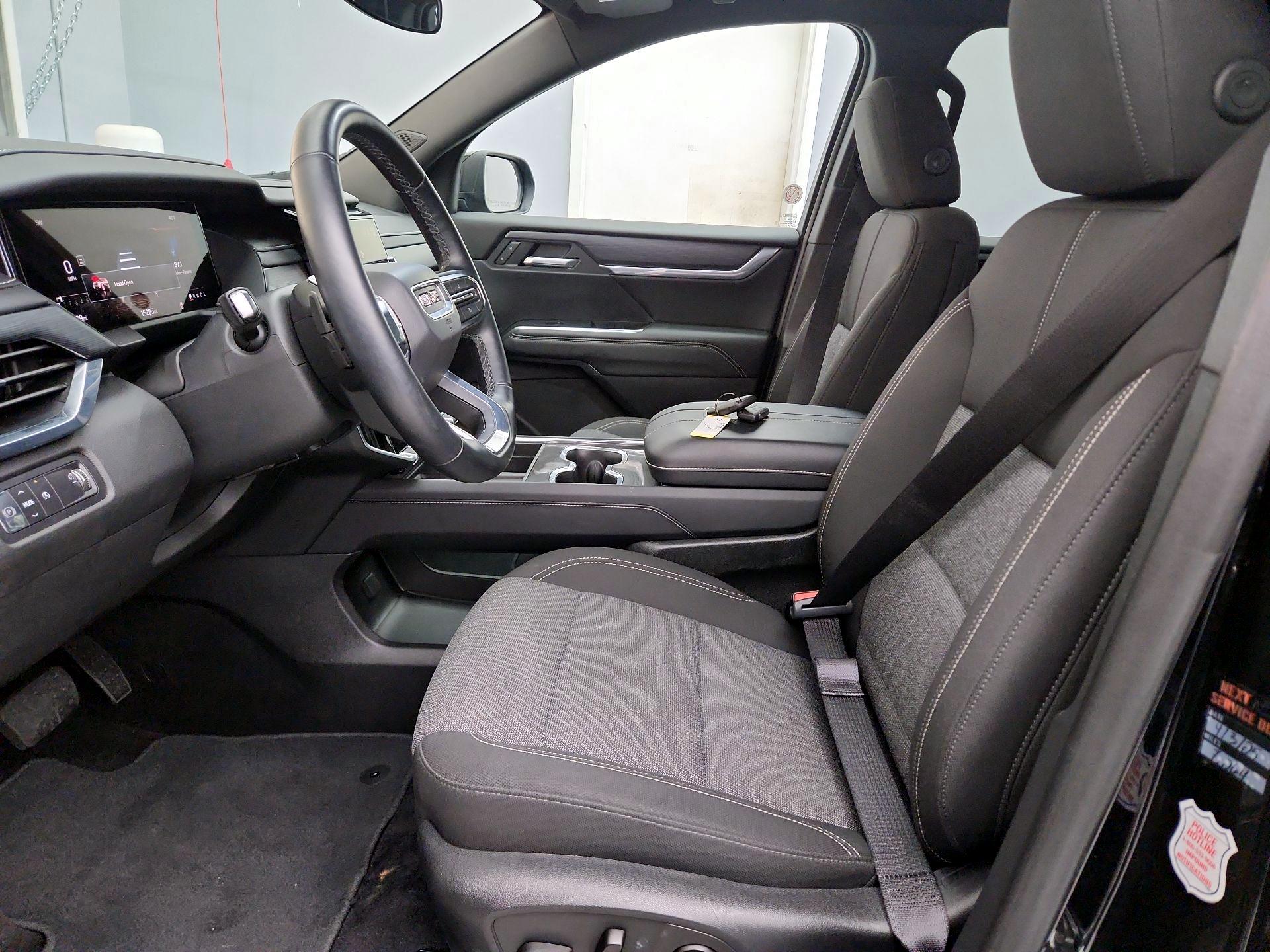 Thumbnail: 2025 GMC Acadia - 11