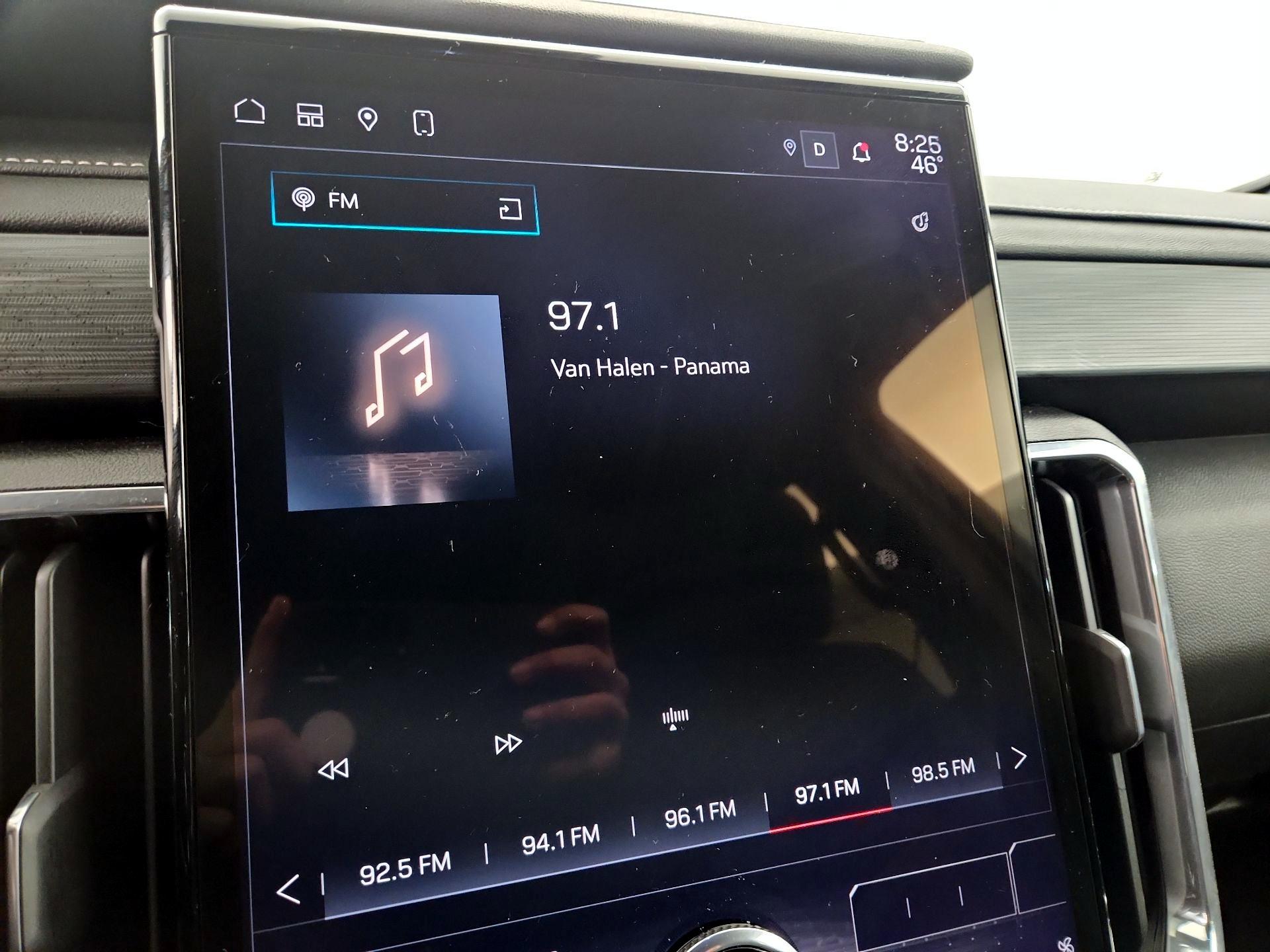 Thumbnail: 2025 GMC Acadia - 15