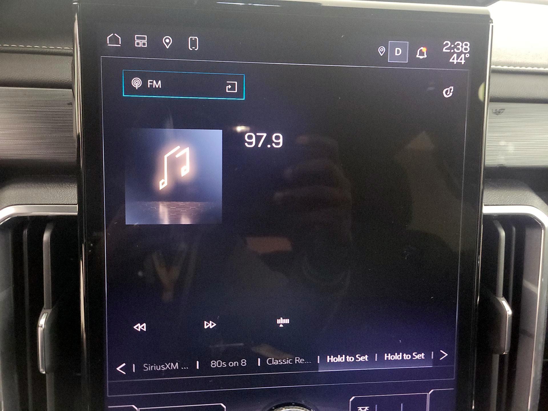 Thumbnail: 2025 GMC Acadia - 16