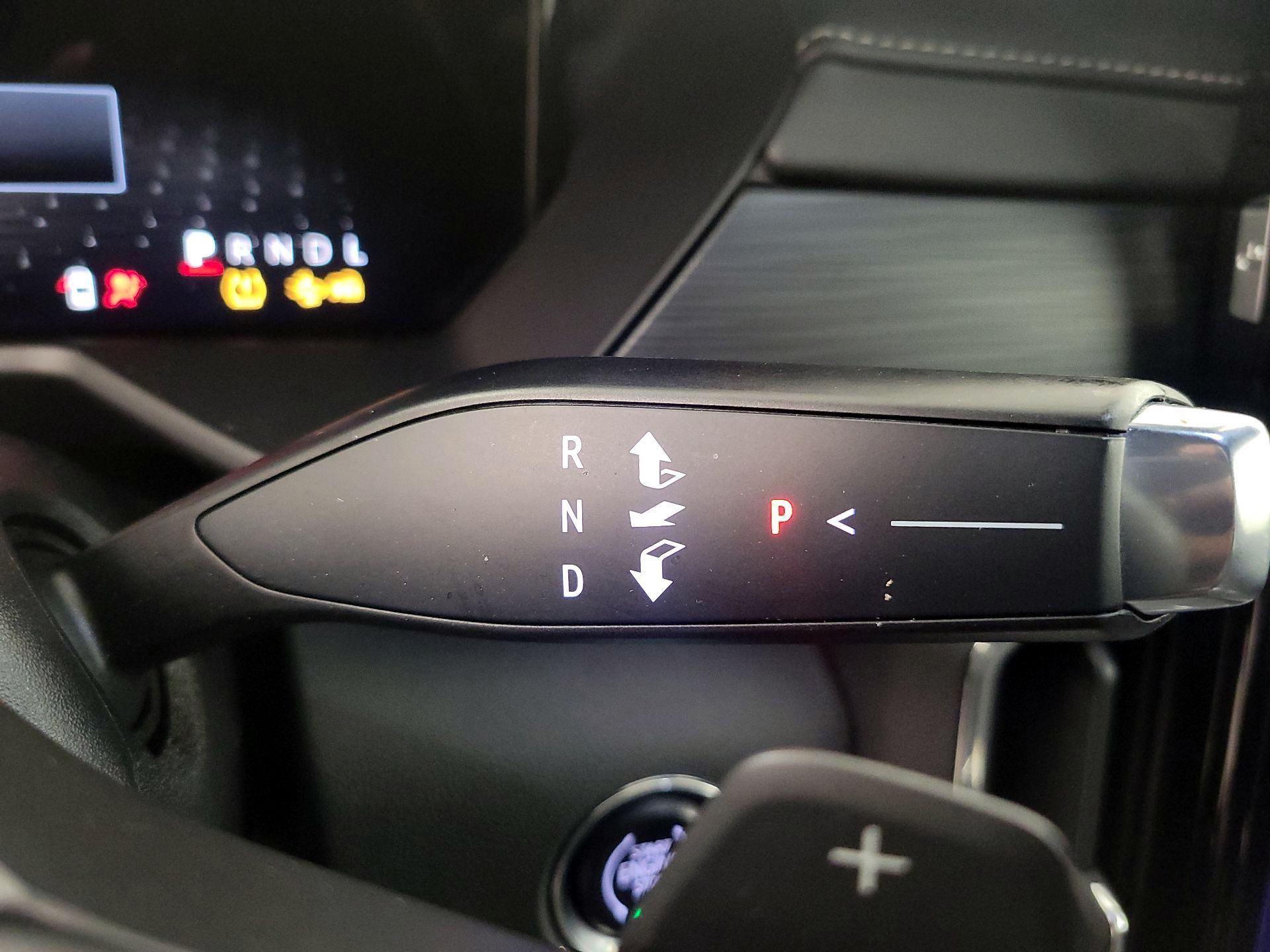 Thumbnail: 2025 GMC Acadia - 18