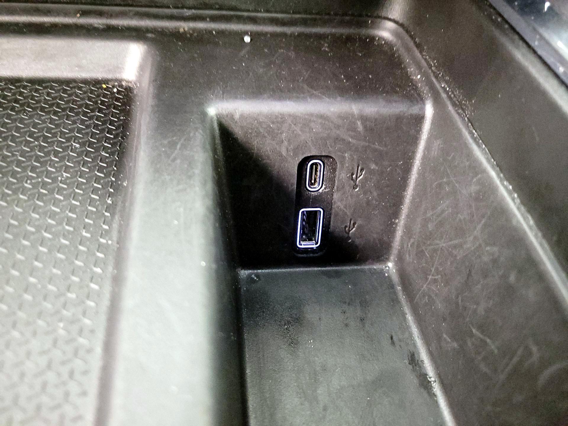 Thumbnail: 2025 GMC Acadia - 19