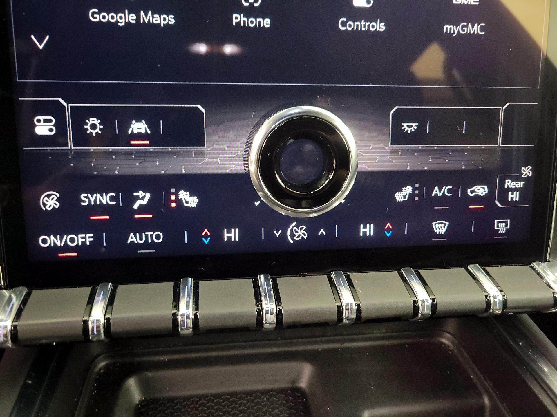 Thumbnail: 2025 GMC Acadia - 17