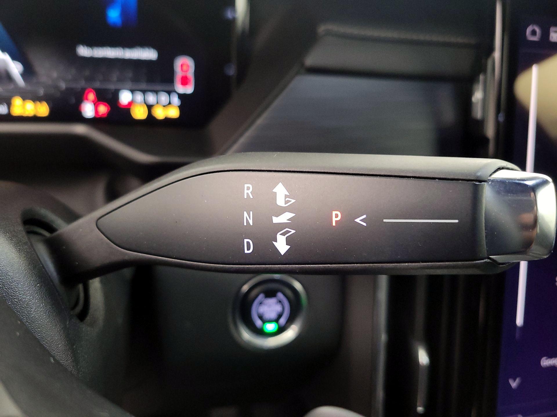 Thumbnail: 2025 GMC Acadia - 18