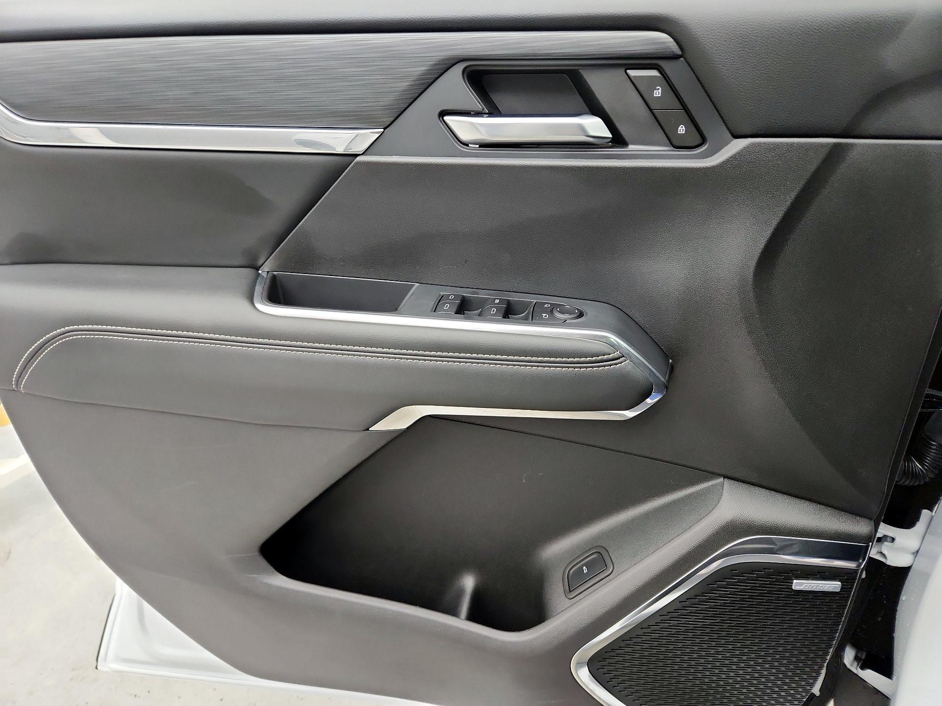 Thumbnail: 2025 GMC Acadia - 12