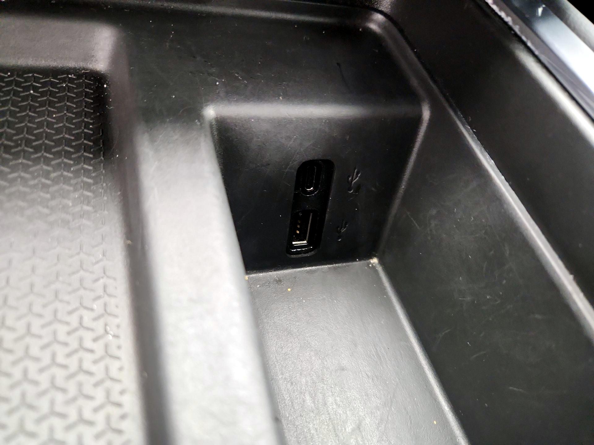 Thumbnail: 2025 GMC Acadia - 19