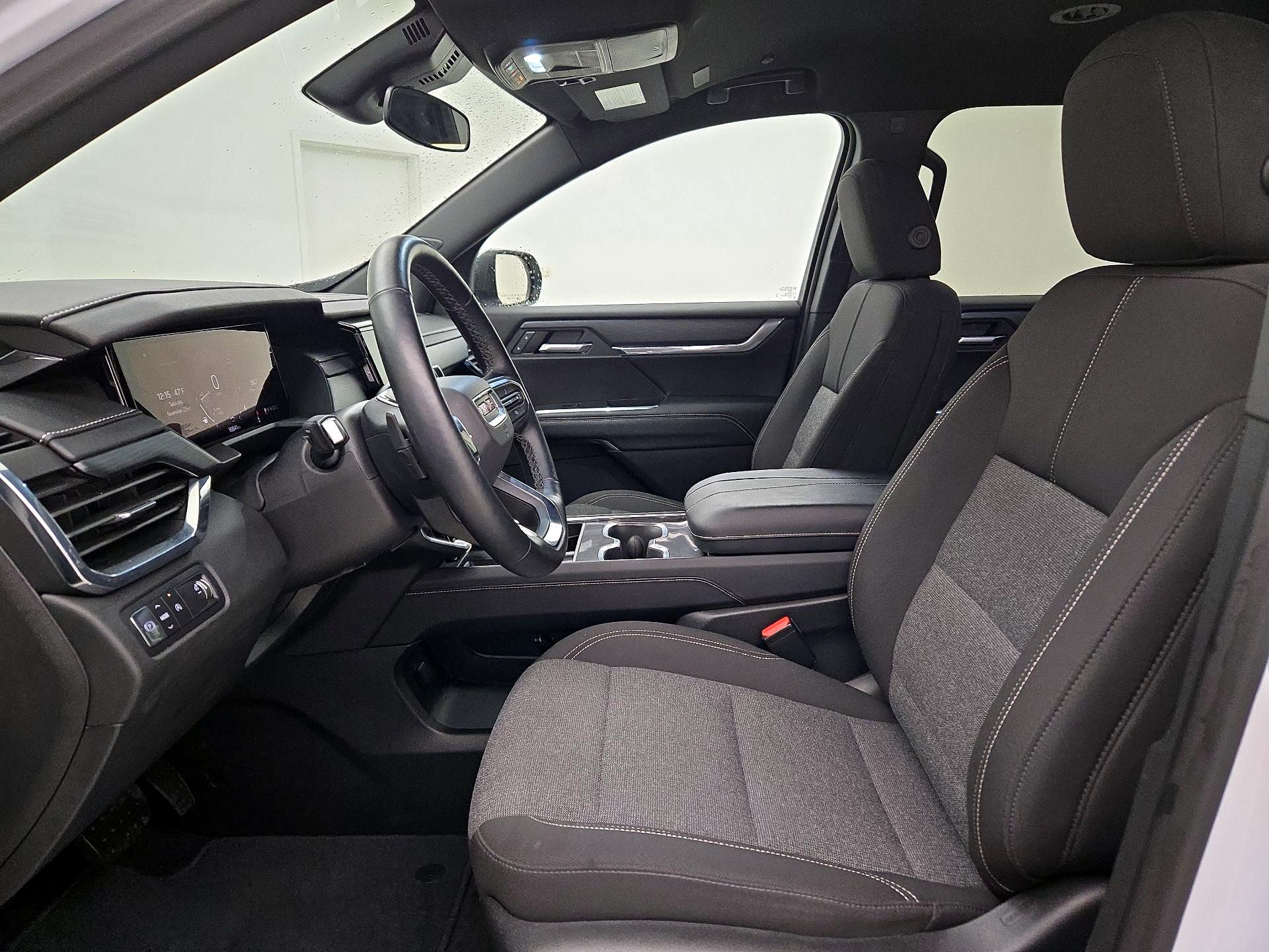 Thumbnail: 2025 GMC Acadia - 11