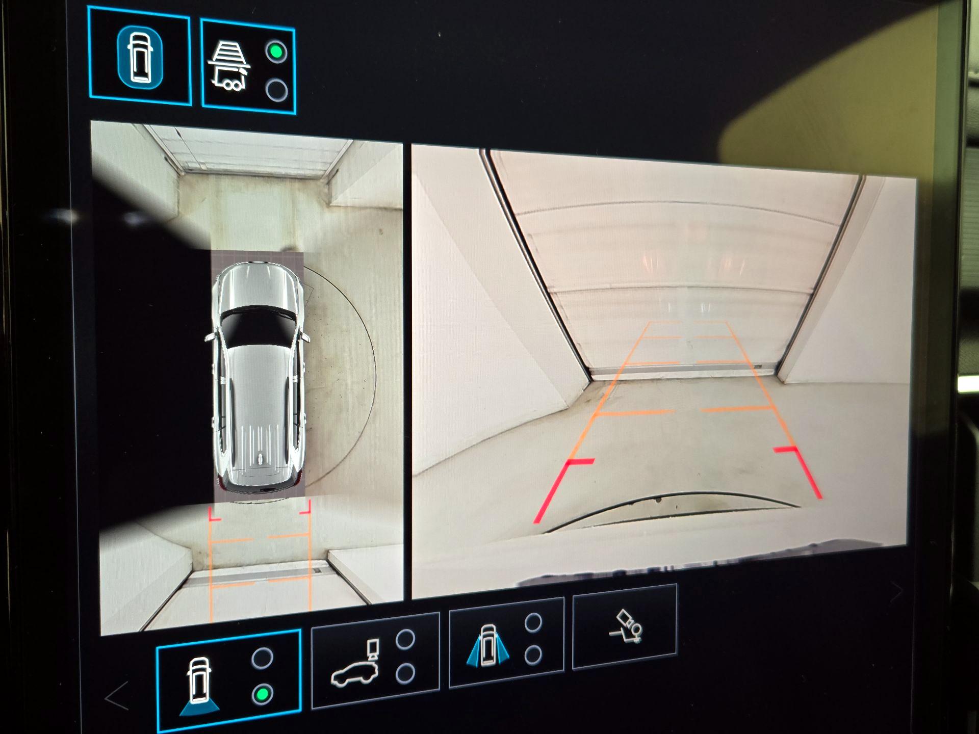 Thumbnail: 2025 GMC Acadia - 14