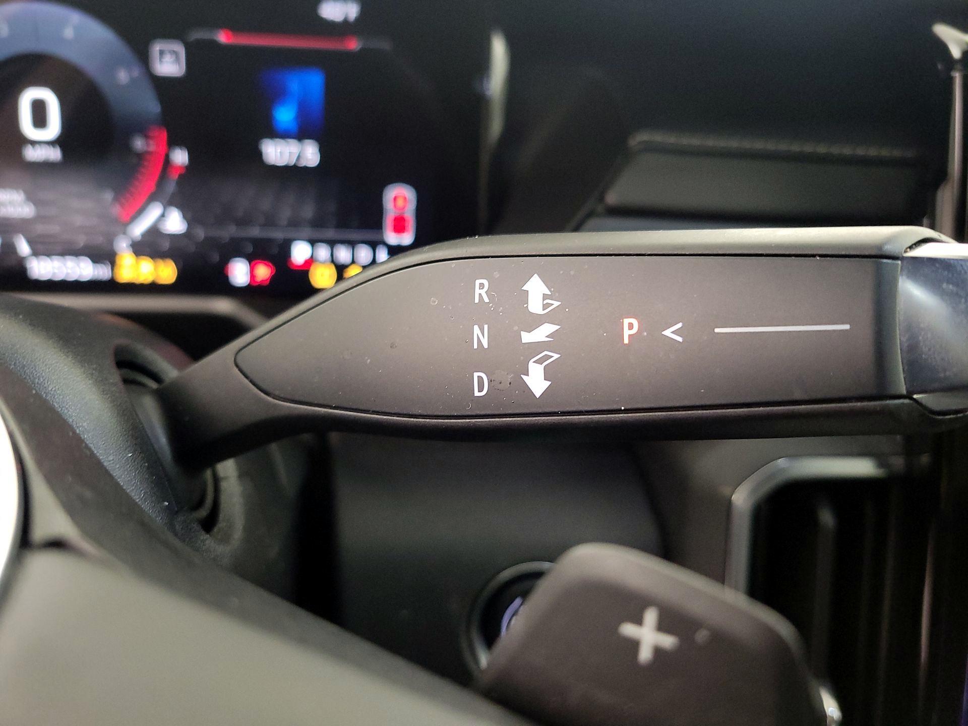 Thumbnail: 2025 GMC Acadia - 17