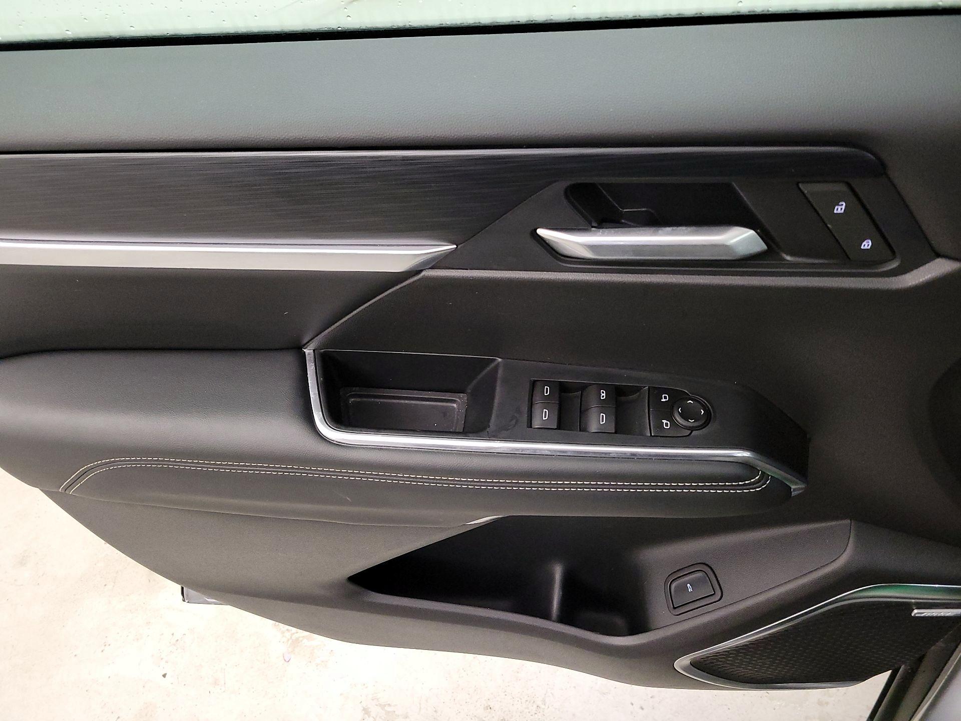 Thumbnail: 2025 GMC Acadia - 12