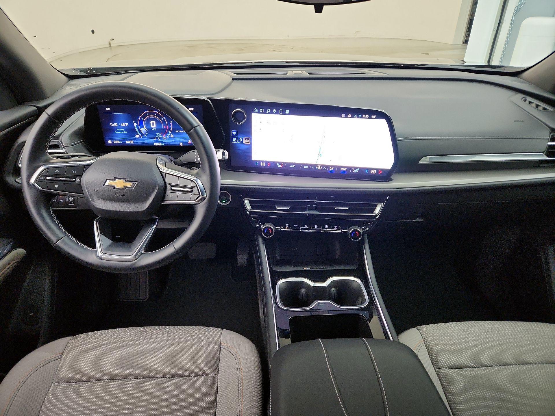 Thumbnail: 2025 Chevrolet Traverse - 9