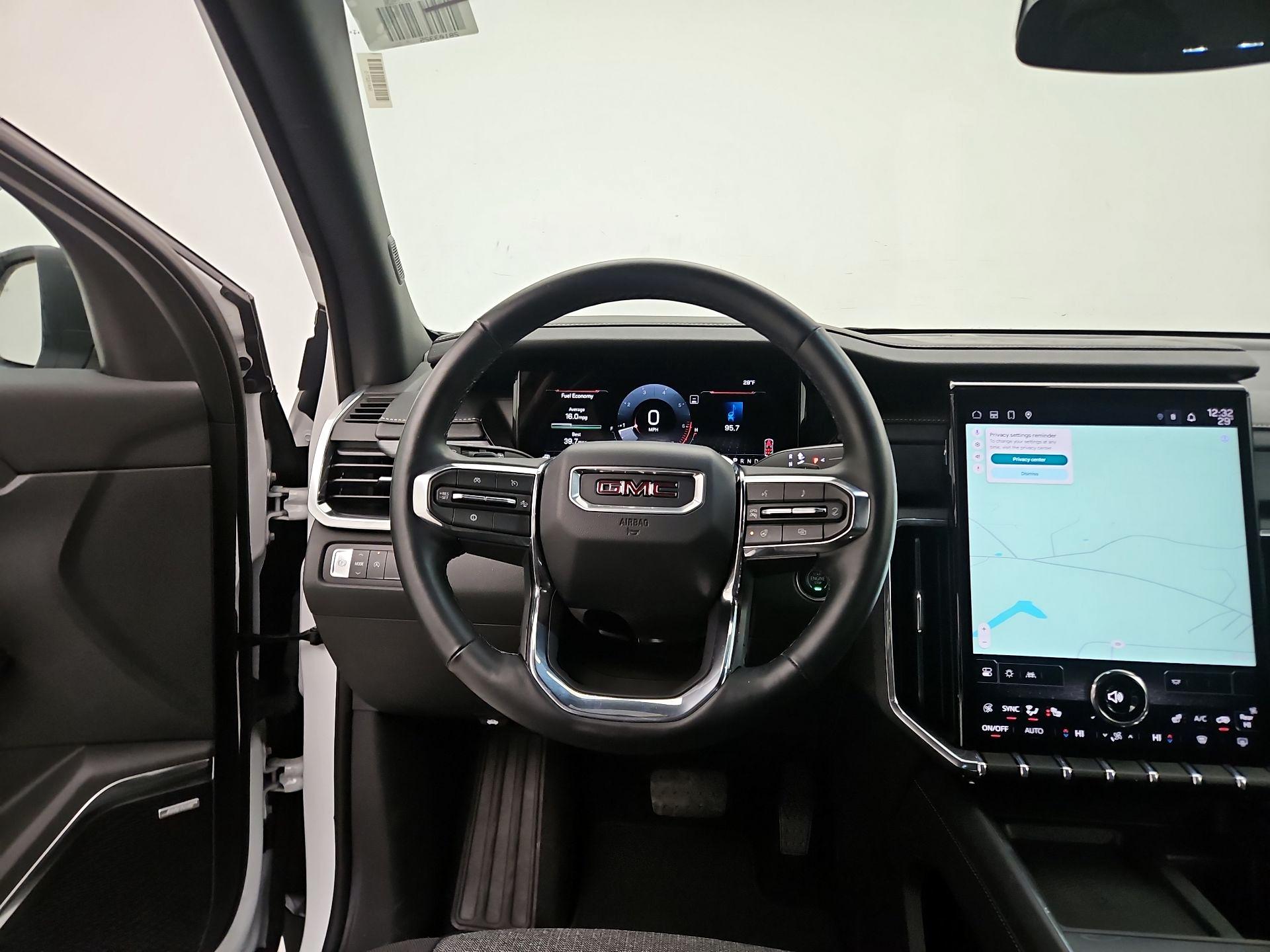 Thumbnail: 2025 GMC Acadia - 10