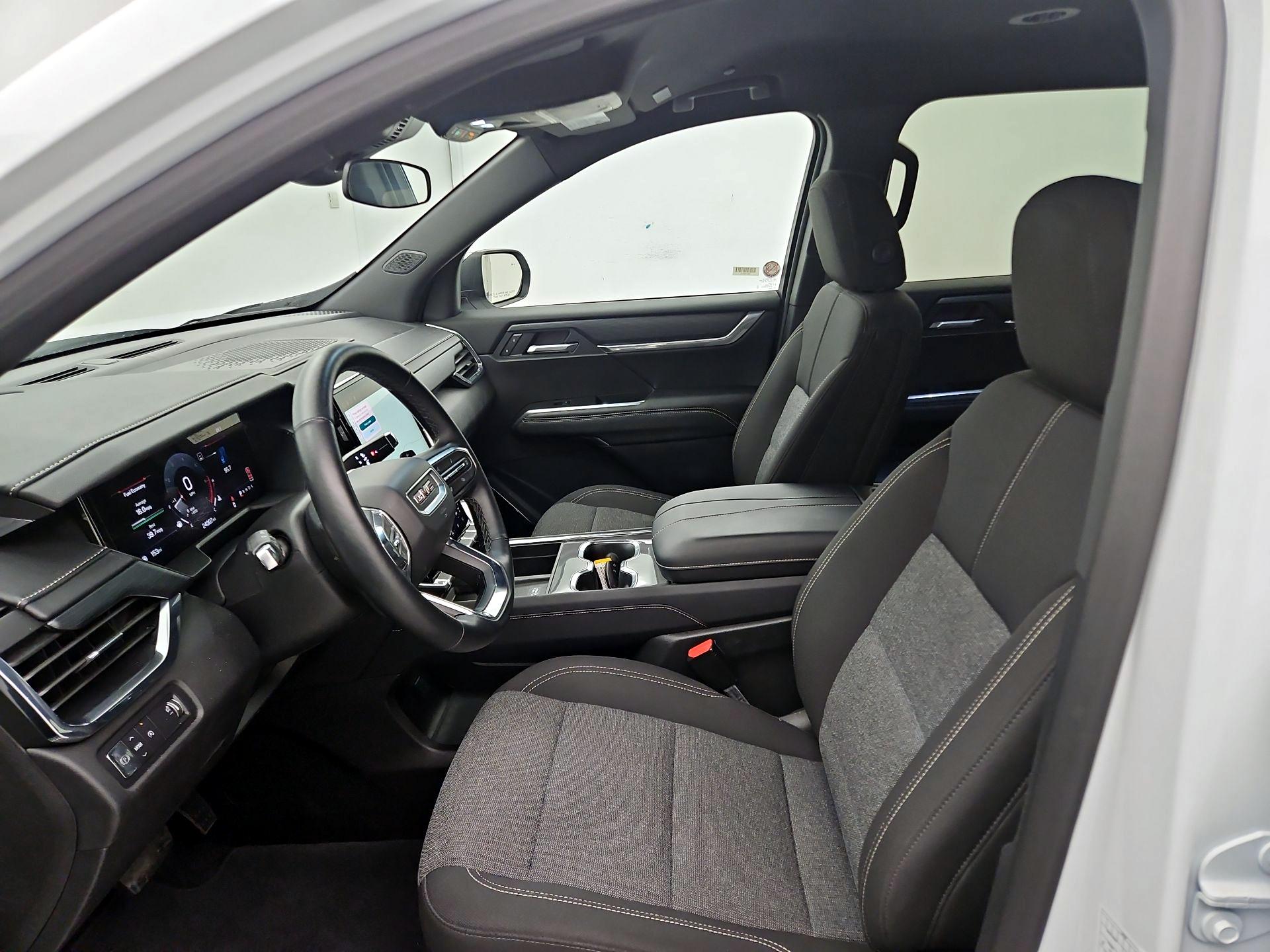 Thumbnail: 2025 GMC Acadia - 11