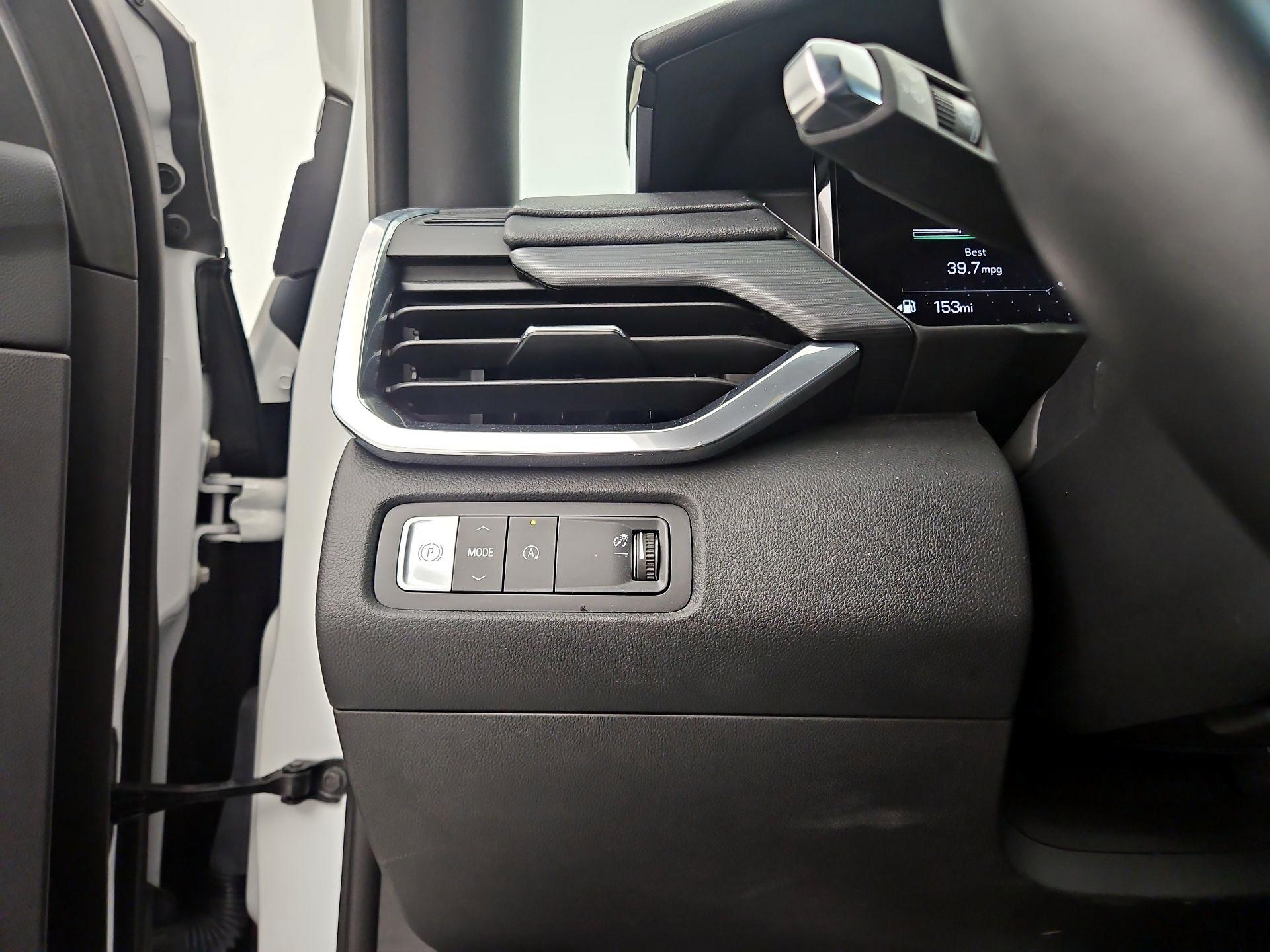 Thumbnail: 2025 GMC Acadia - 13