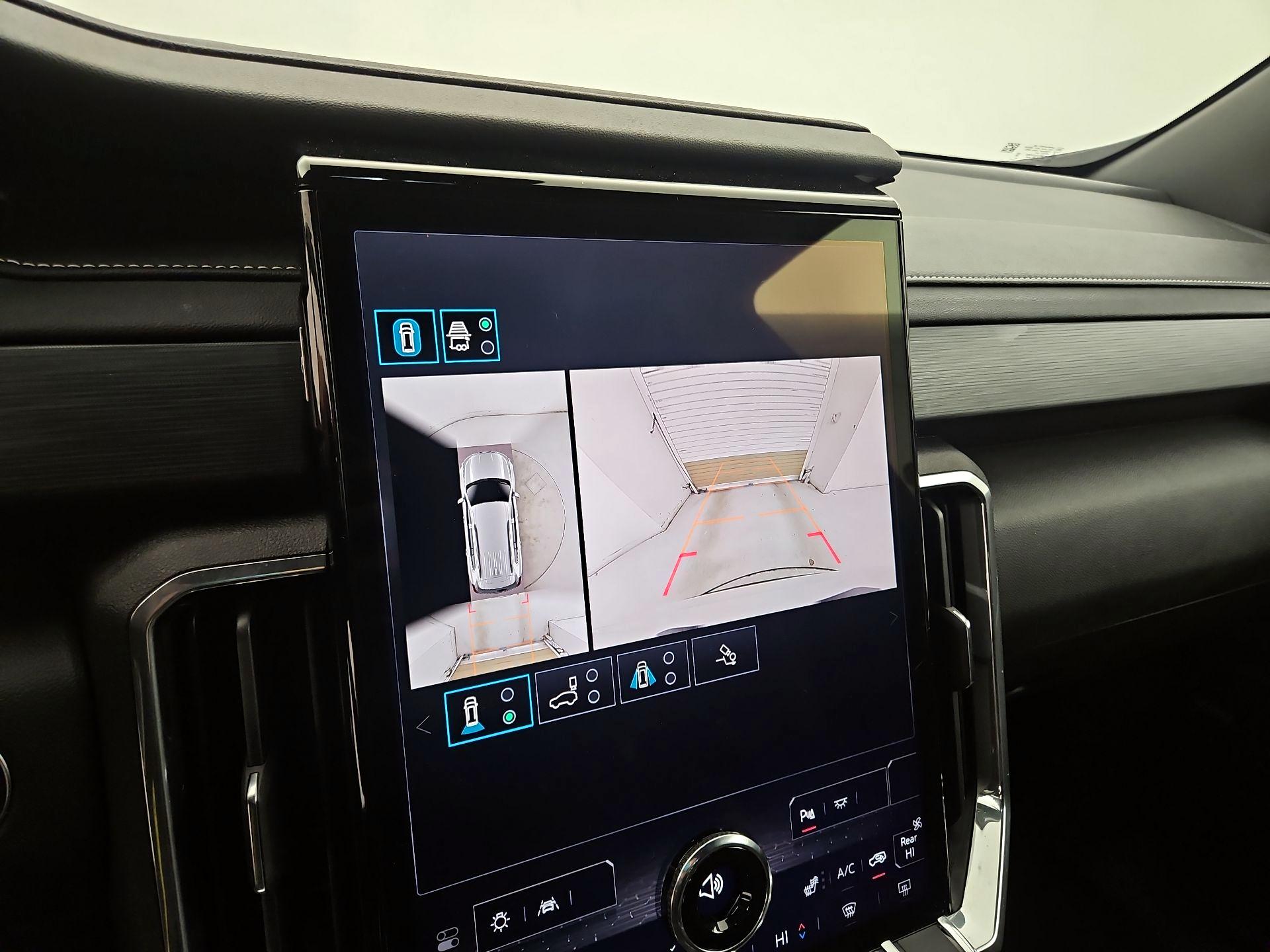 Thumbnail: 2025 GMC Acadia - 15