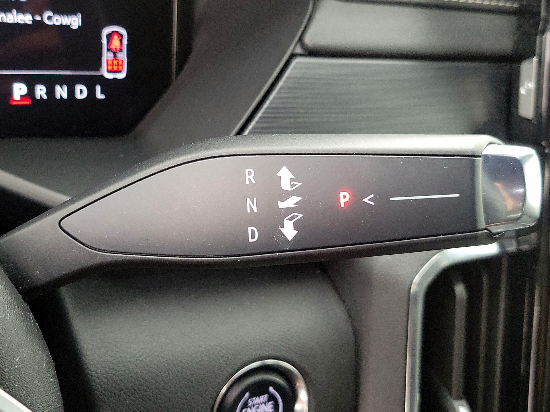 Thumbnail: 2025 GMC Acadia - 17