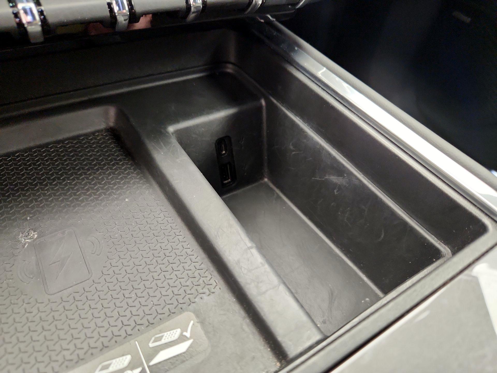 Thumbnail: 2025 GMC Acadia - 19