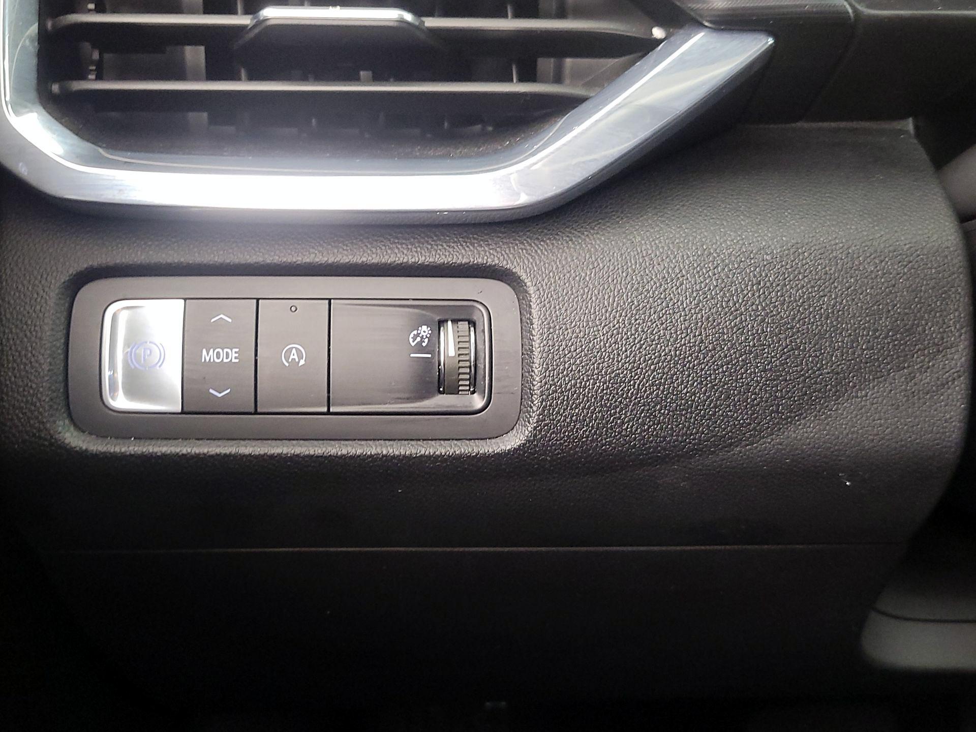 Thumbnail: 2025 GMC Acadia - 13