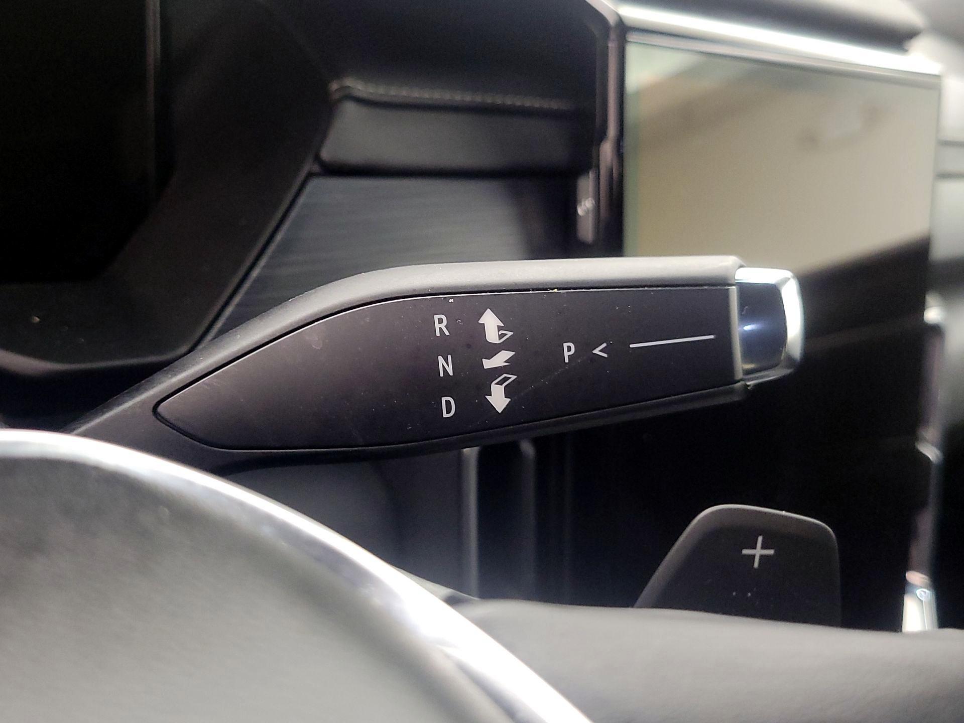 Thumbnail: 2025 GMC Acadia - 18