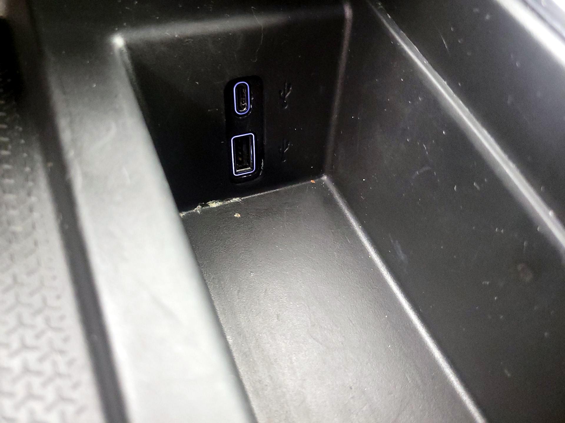 Thumbnail: 2025 GMC Acadia - 19