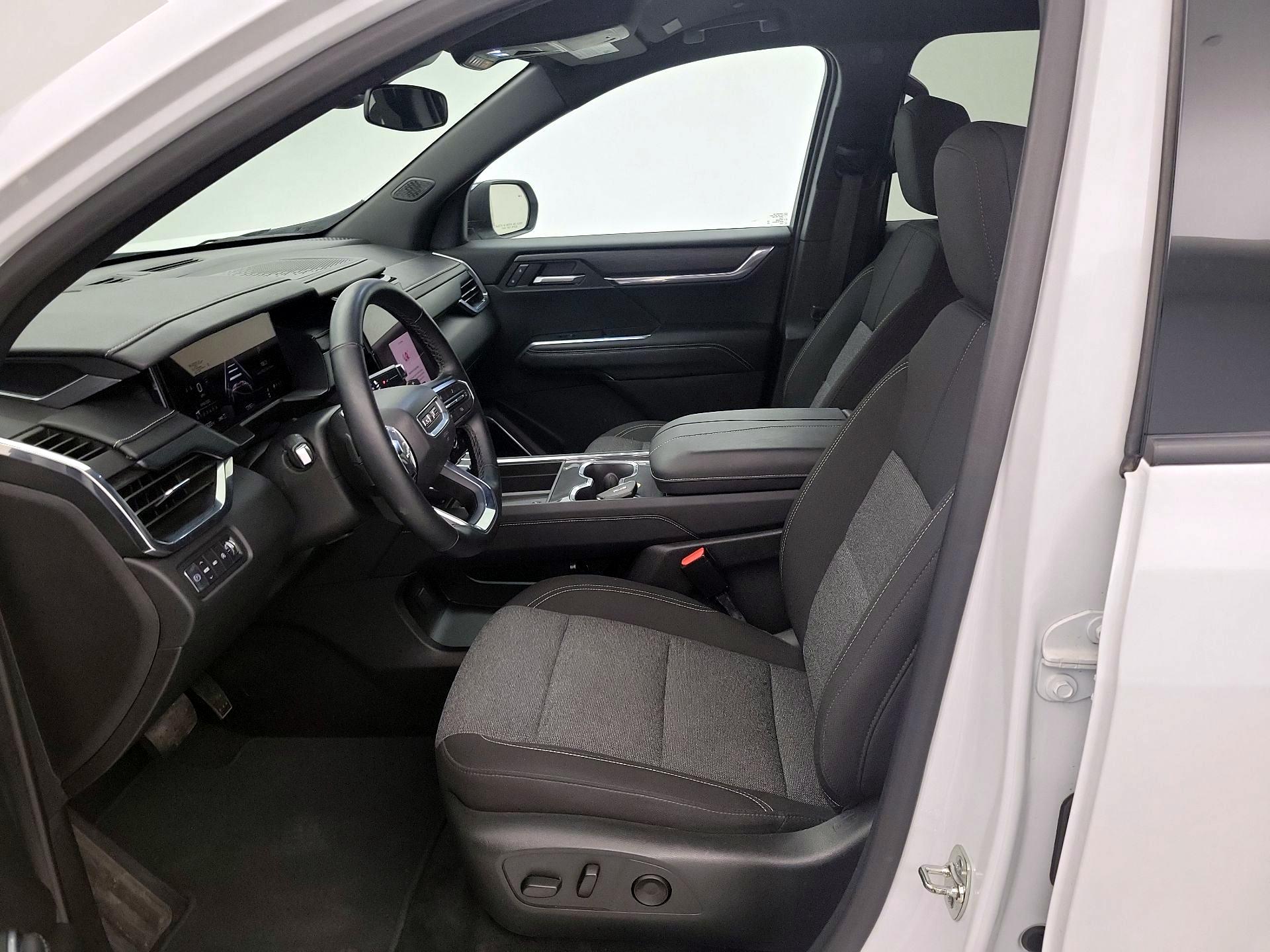 Thumbnail: 2025 GMC Acadia - 11