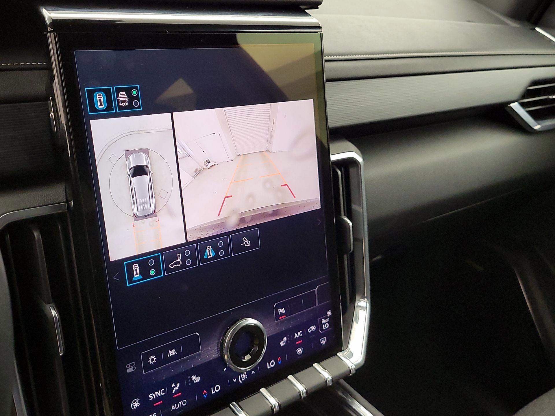 Thumbnail: 2025 GMC Acadia - 15