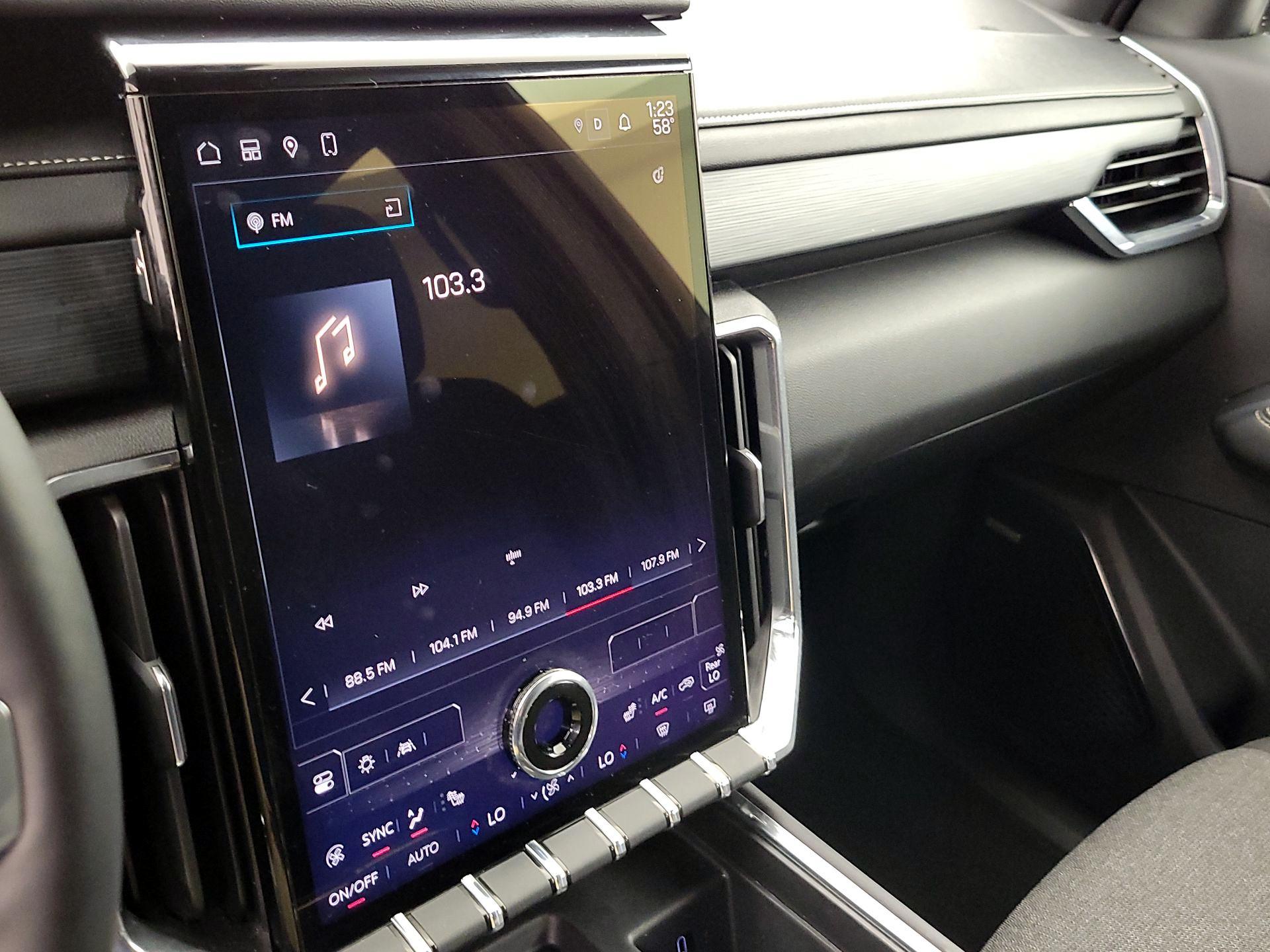 Thumbnail: 2025 GMC Acadia - 16