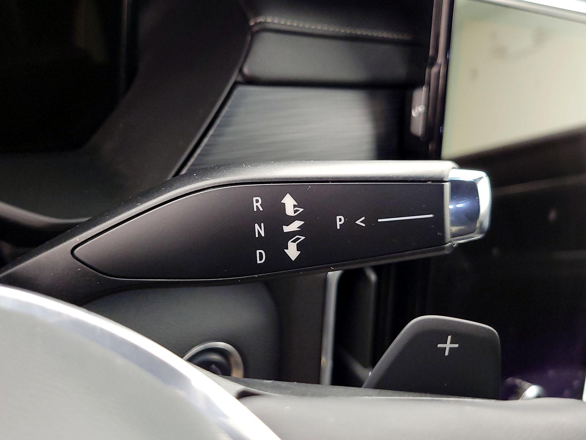 Thumbnail: 2025 GMC Acadia - 18