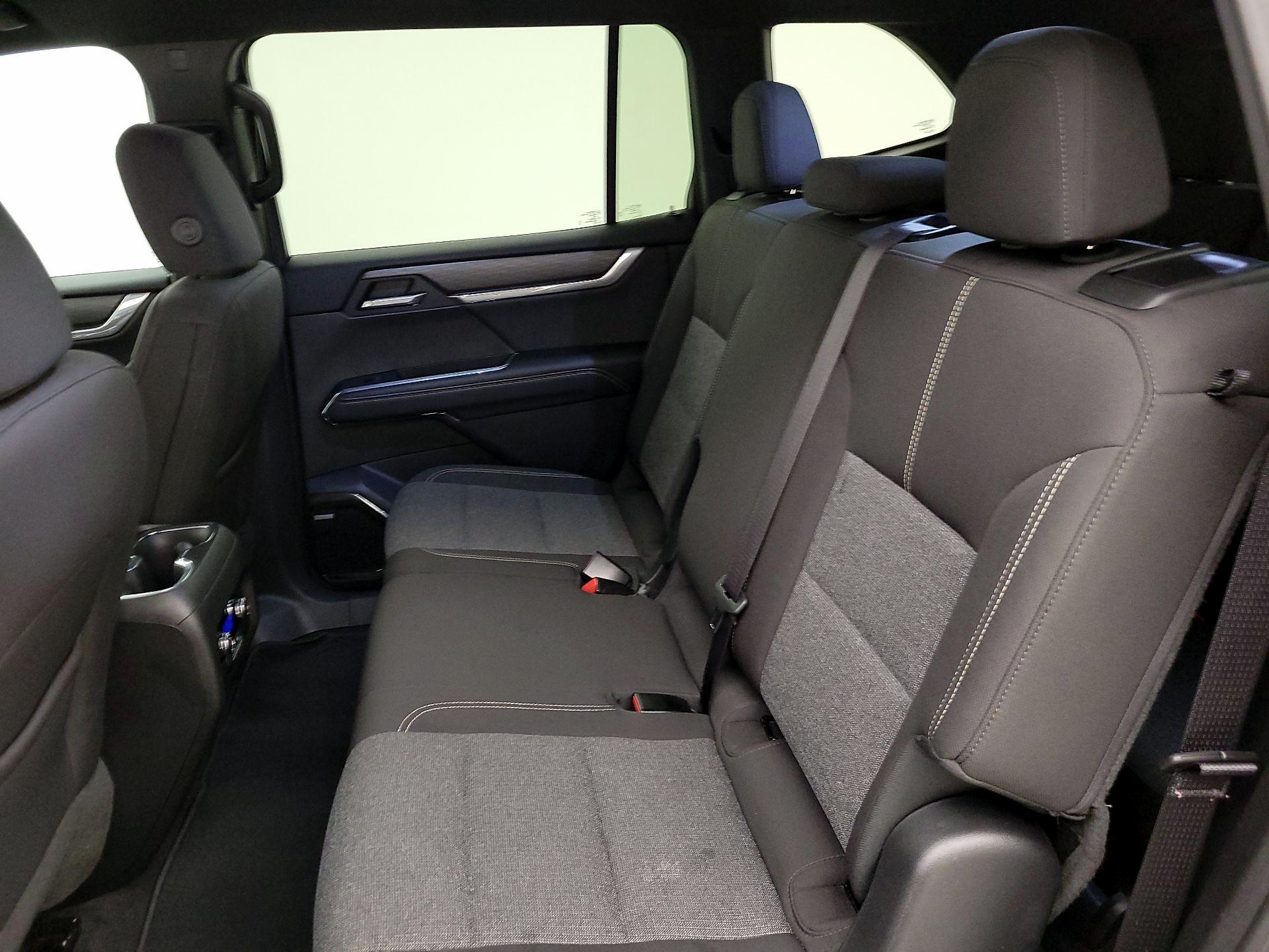 Thumbnail: 2025 GMC Acadia - 20