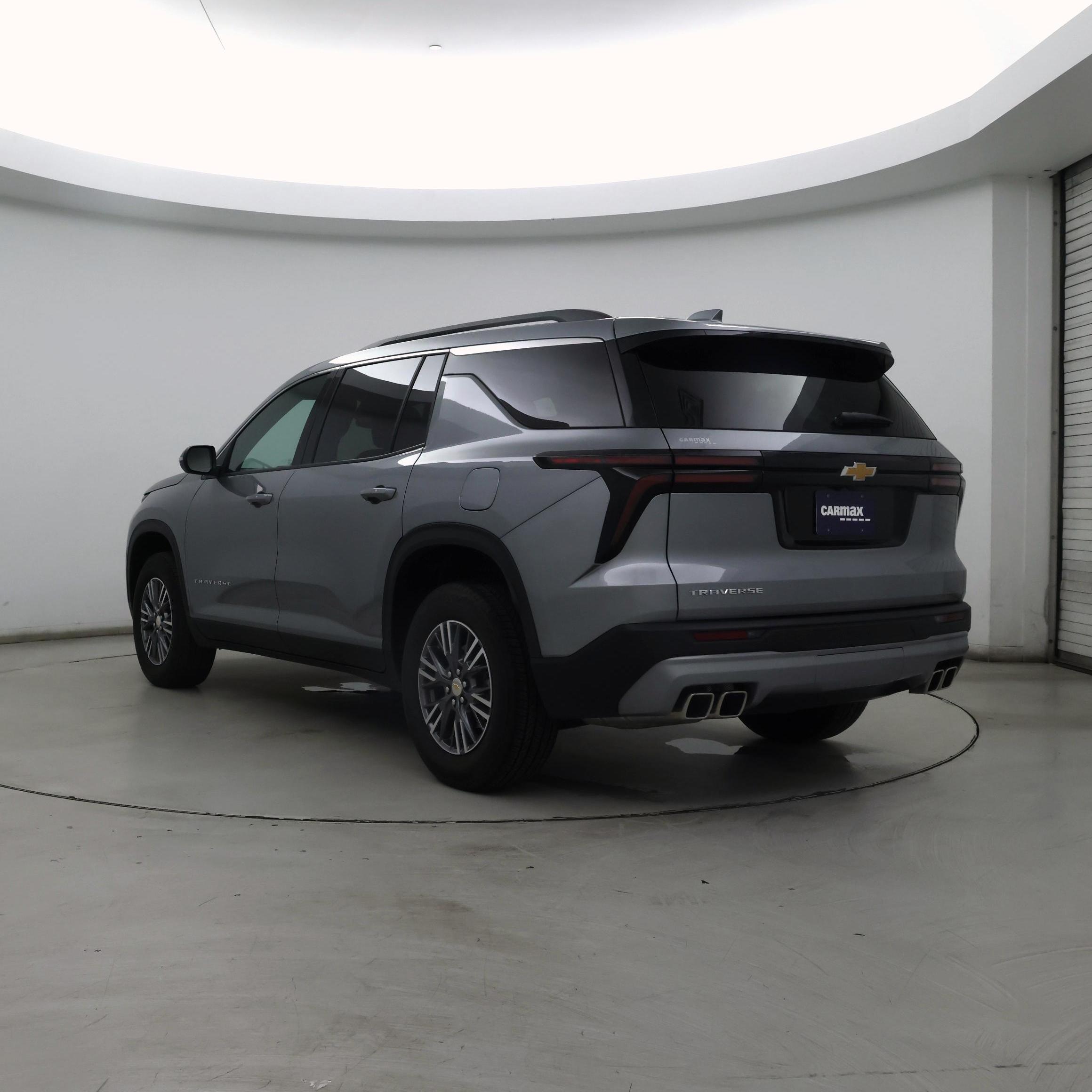 Thumbnail: 2025 Chevrolet Traverse - 2