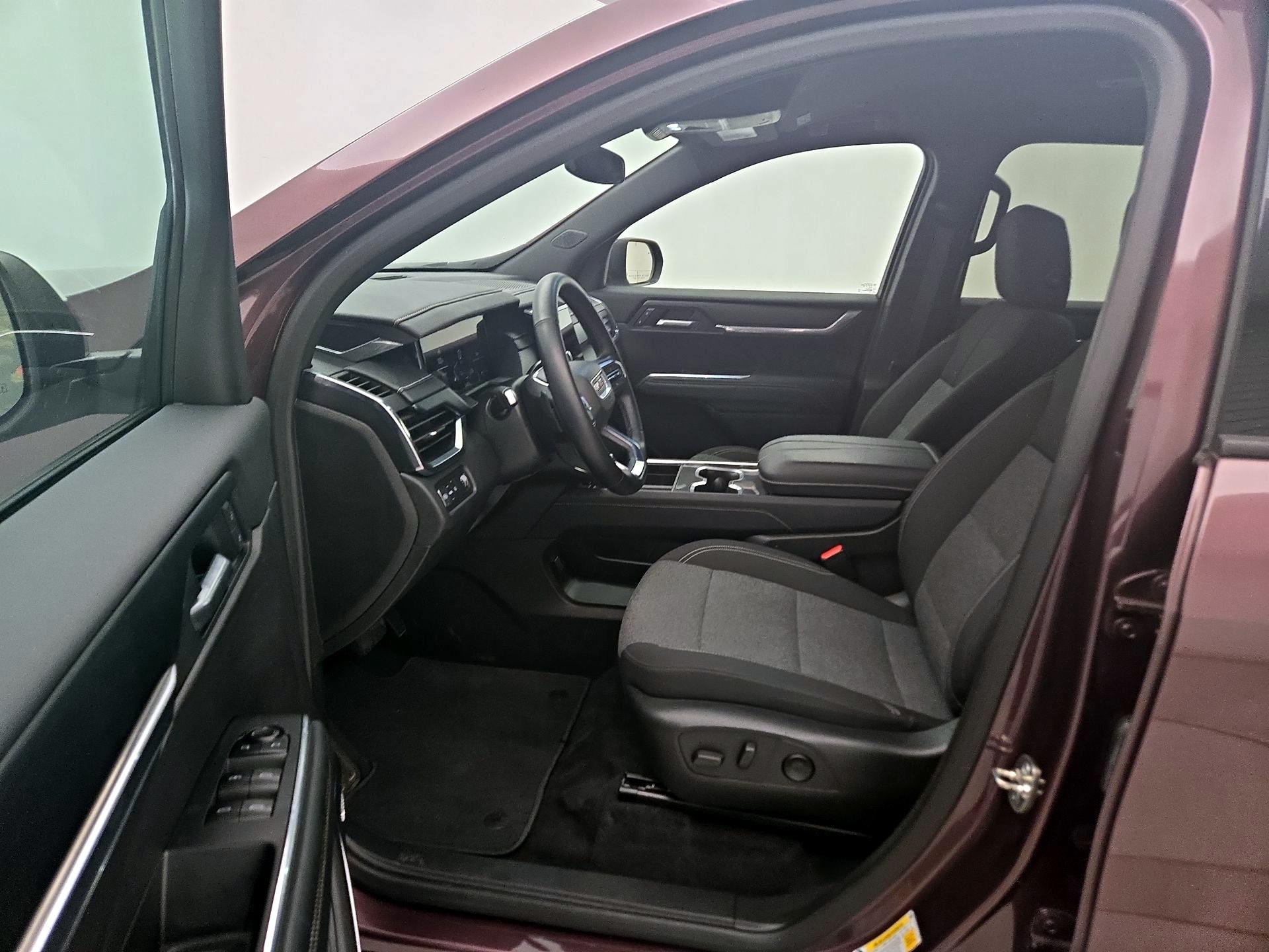 Thumbnail: 2025 GMC Acadia - 11