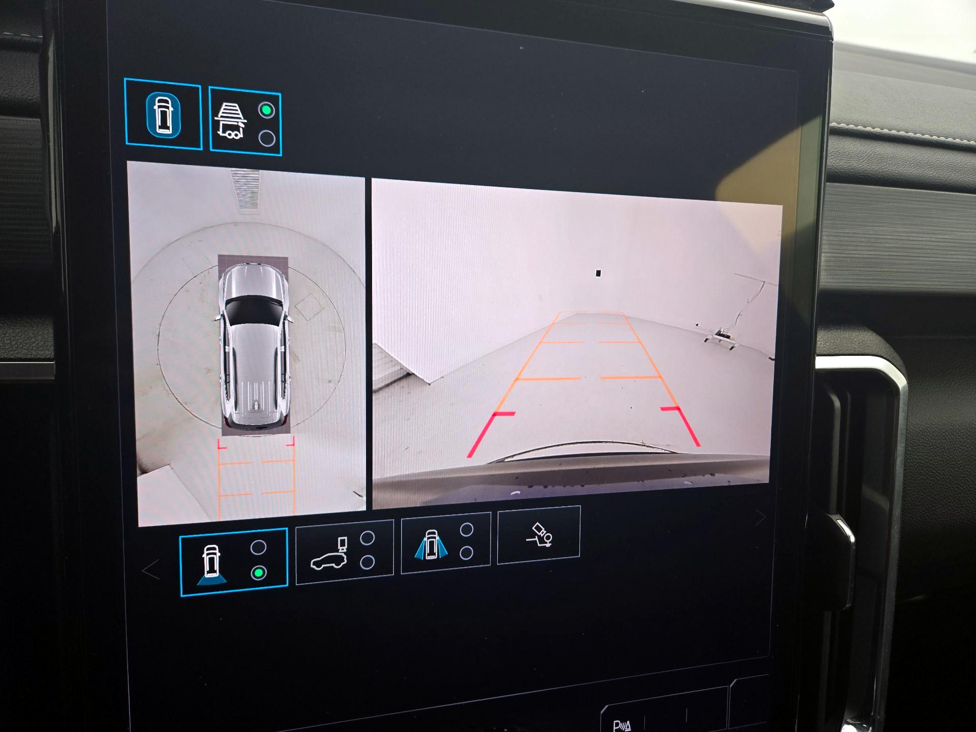 Thumbnail: 2025 GMC Acadia - 15