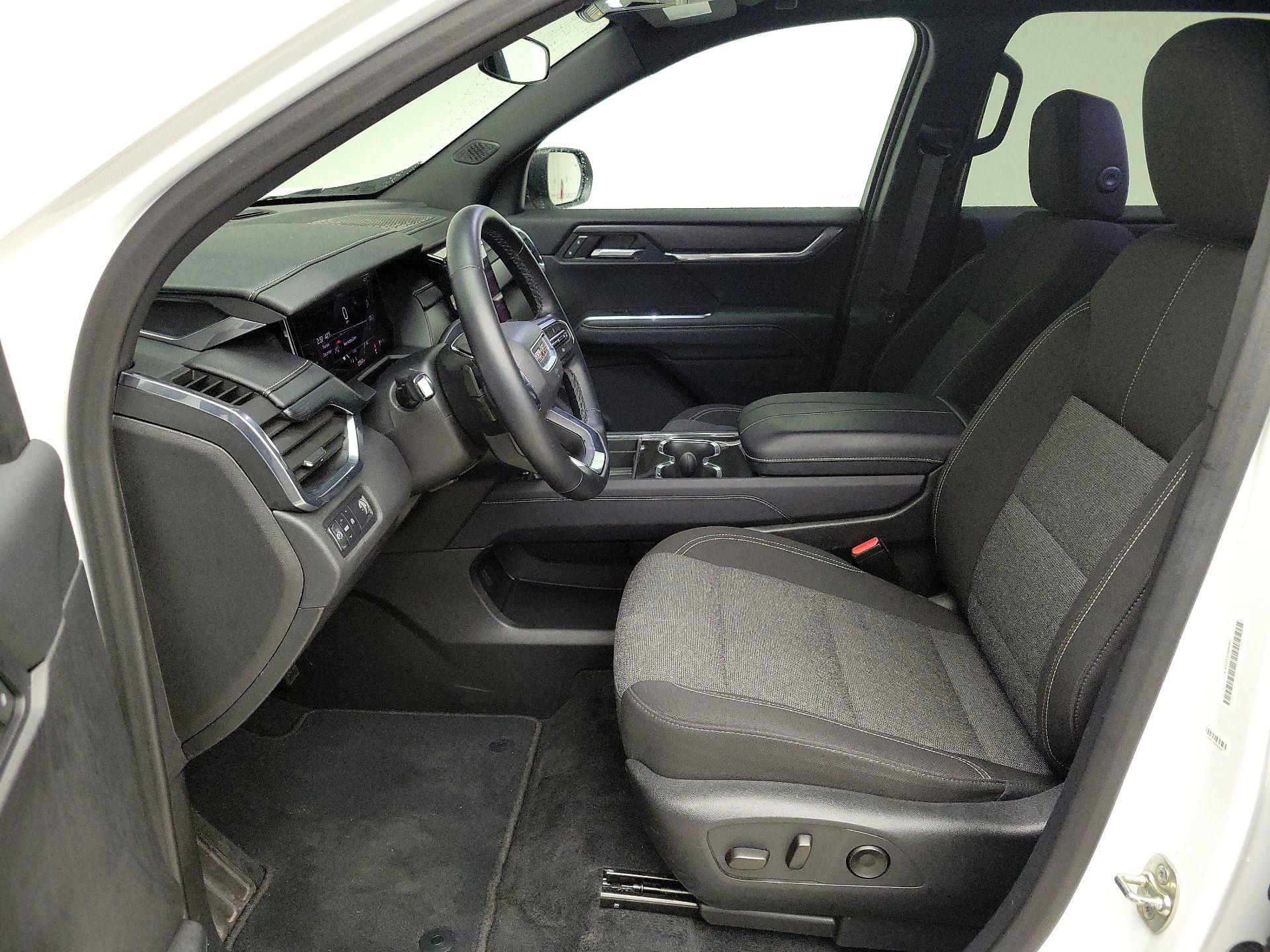 Thumbnail: 2025 GMC Acadia - 11