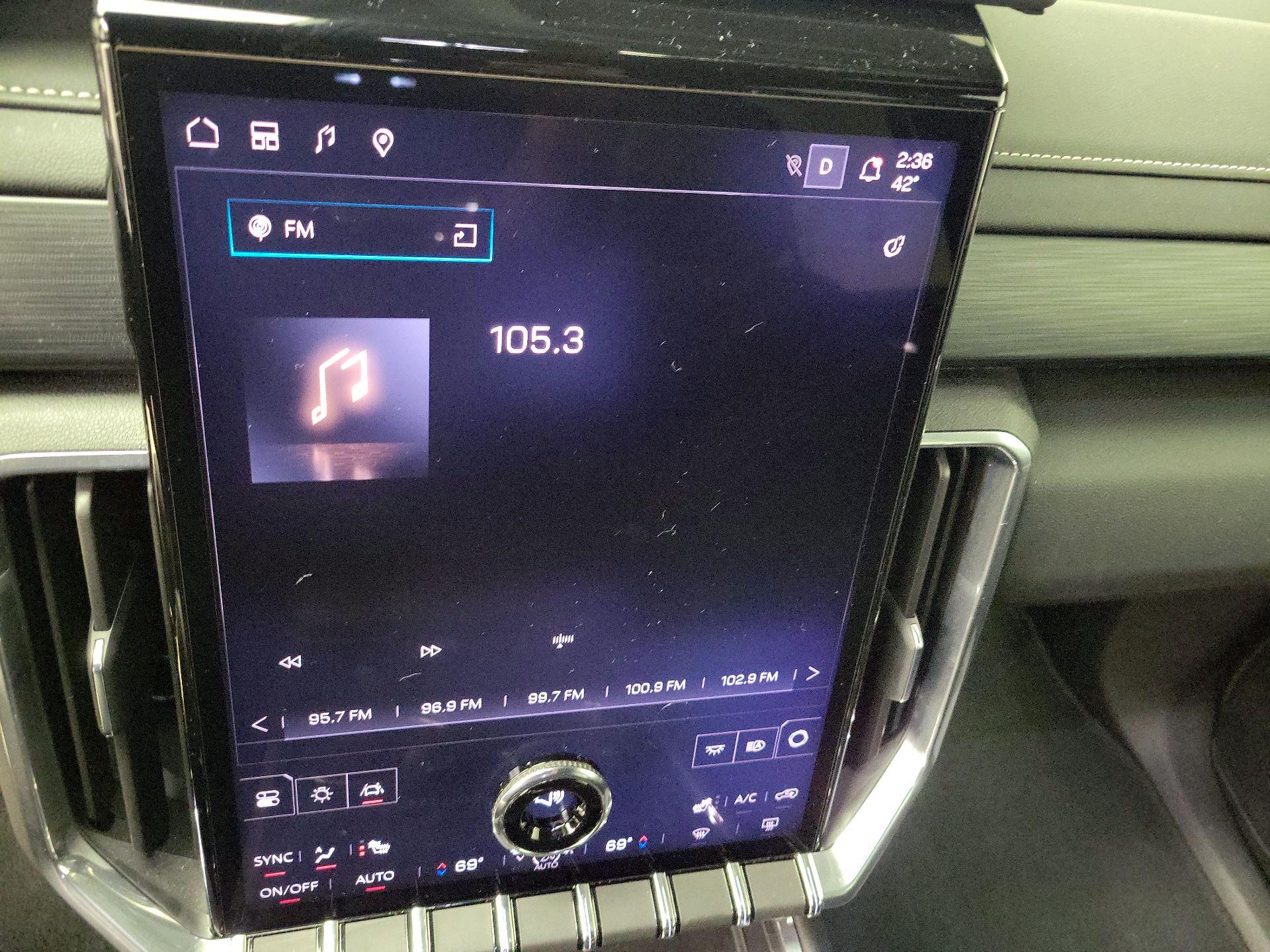 Thumbnail: 2025 GMC Acadia - 15