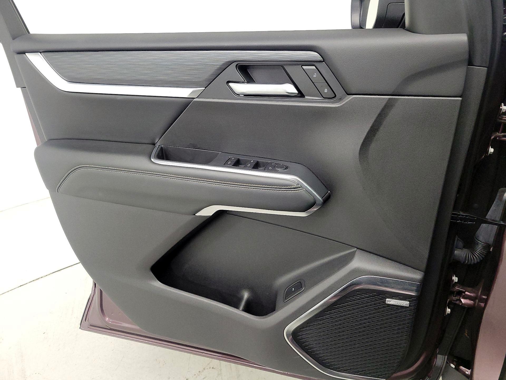 Thumbnail: 2025 GMC Acadia - 12